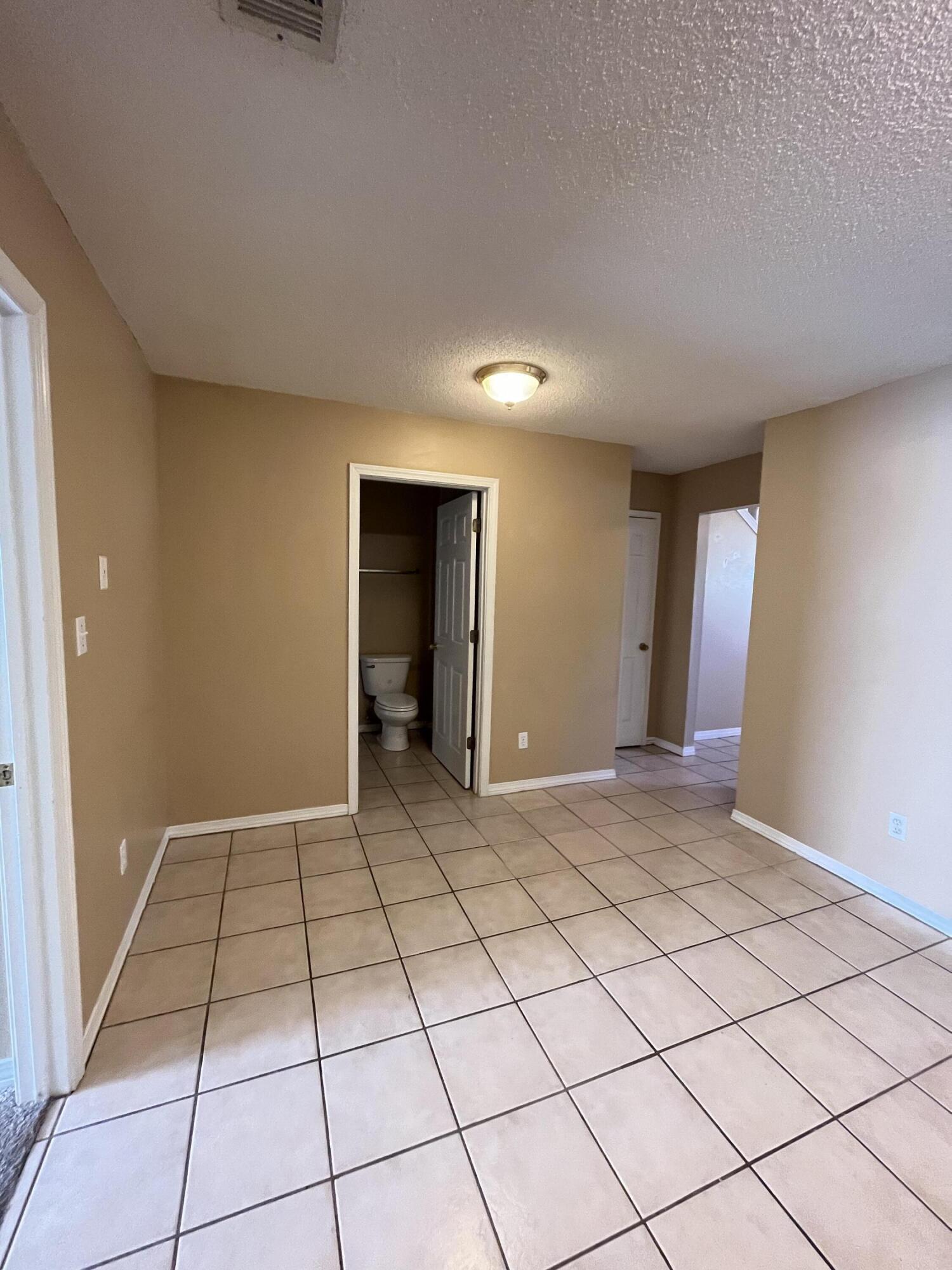 WEST SHORES T/H - Residential Lease