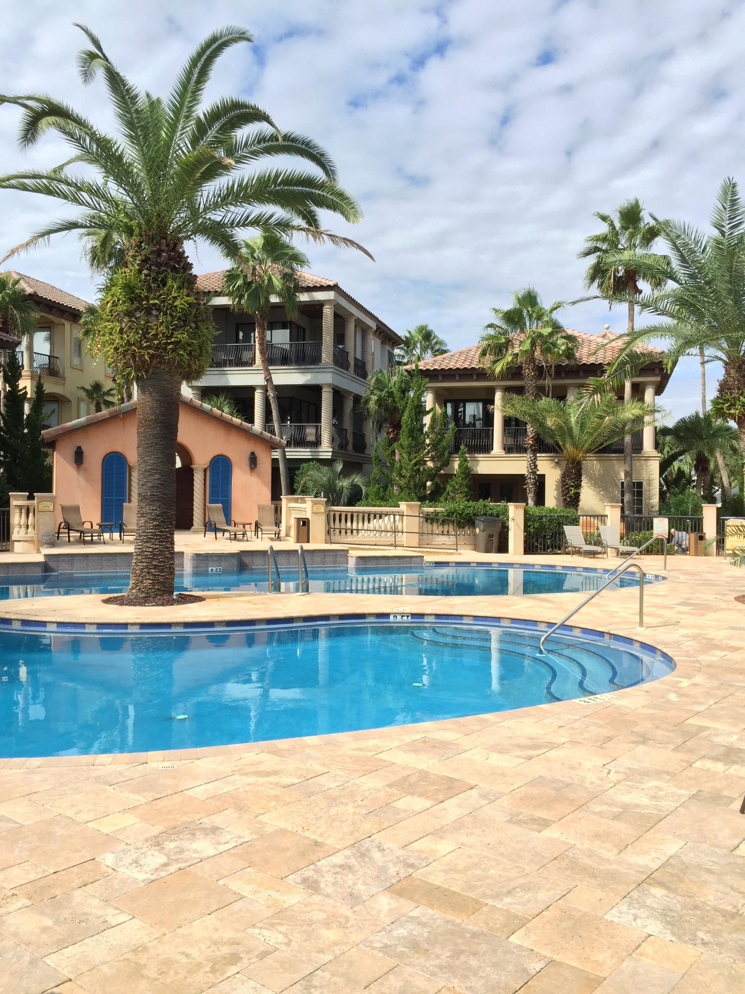 SAINT TROPEZ - Residential