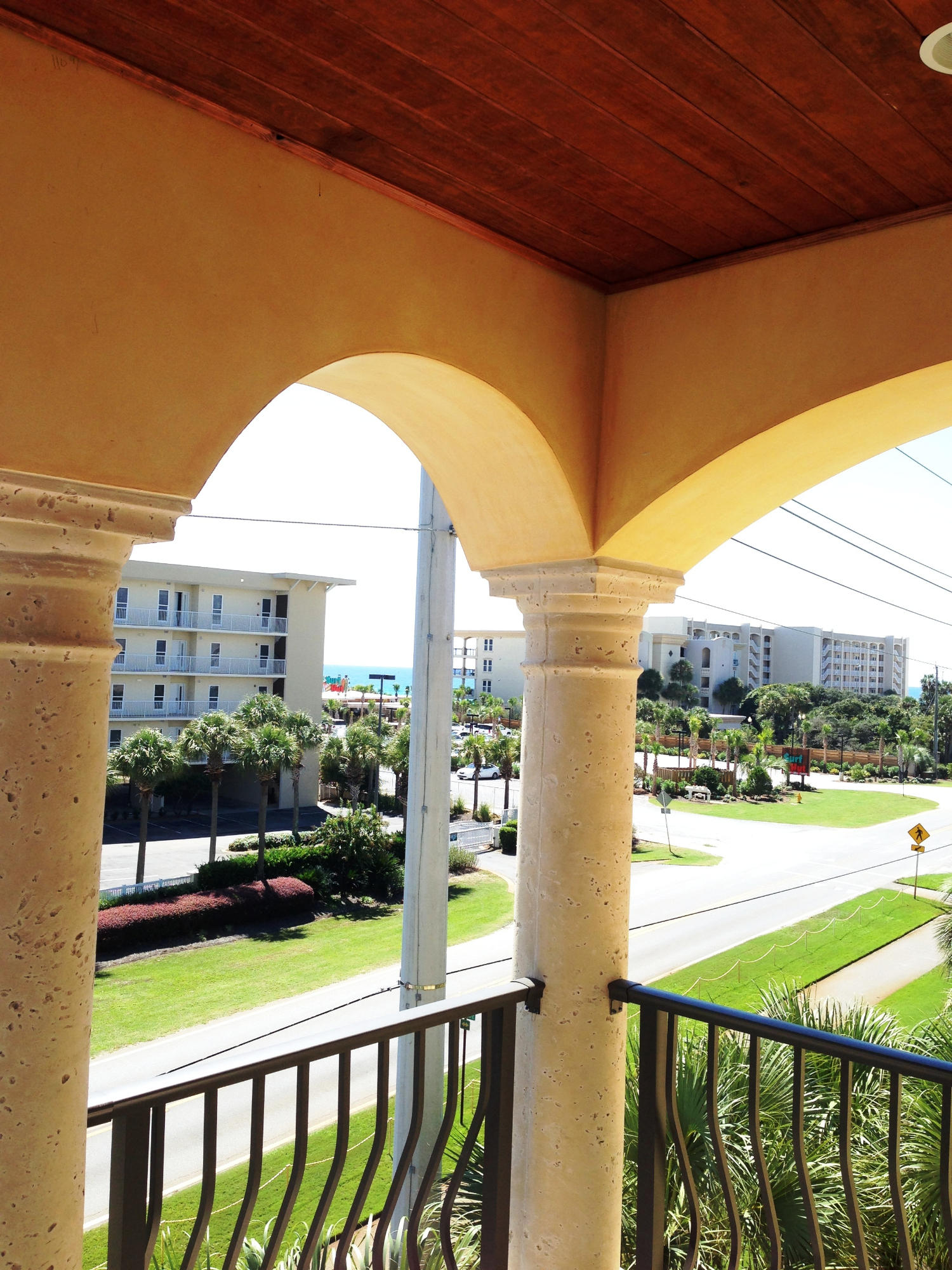 SAINT TROPEZ - Residential