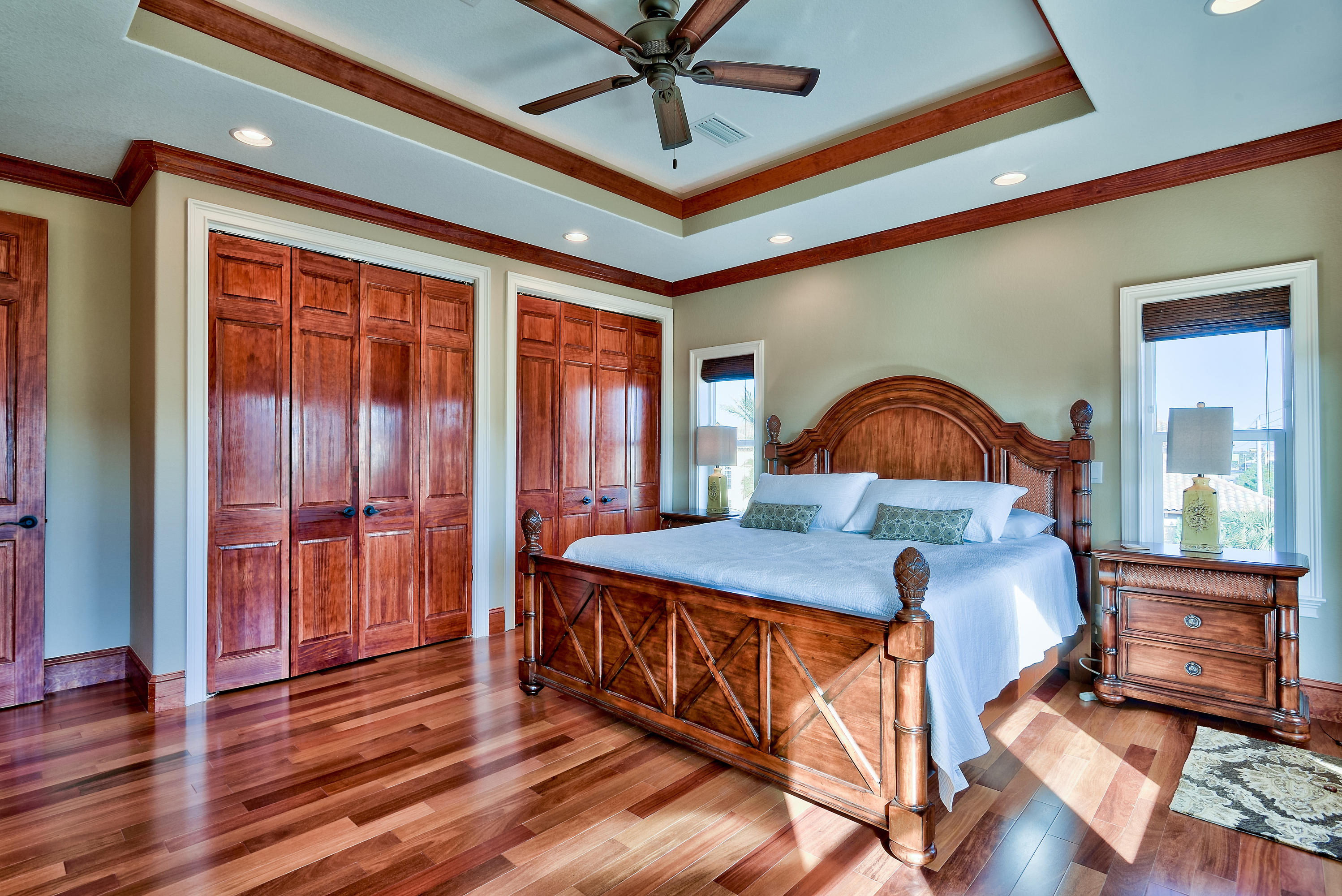 SAINT TROPEZ - Residential