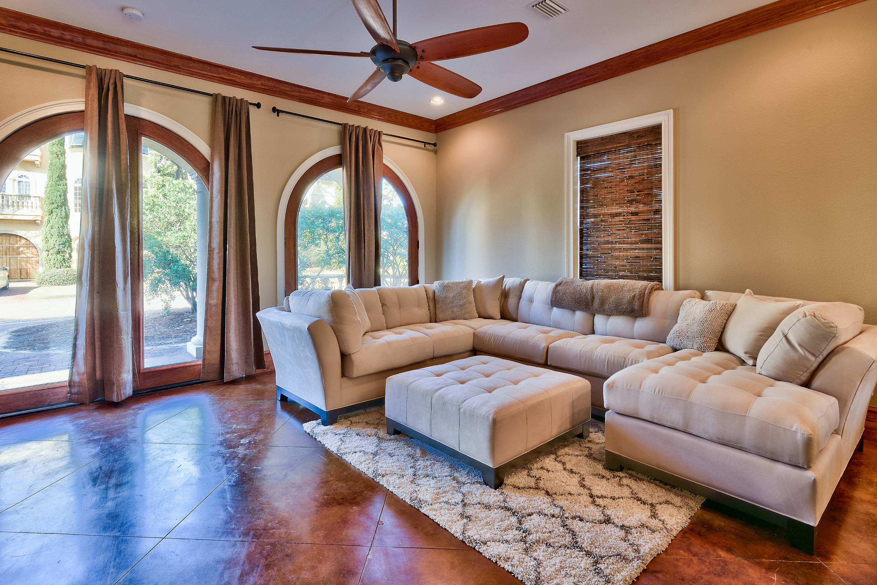 SAINT TROPEZ - Residential