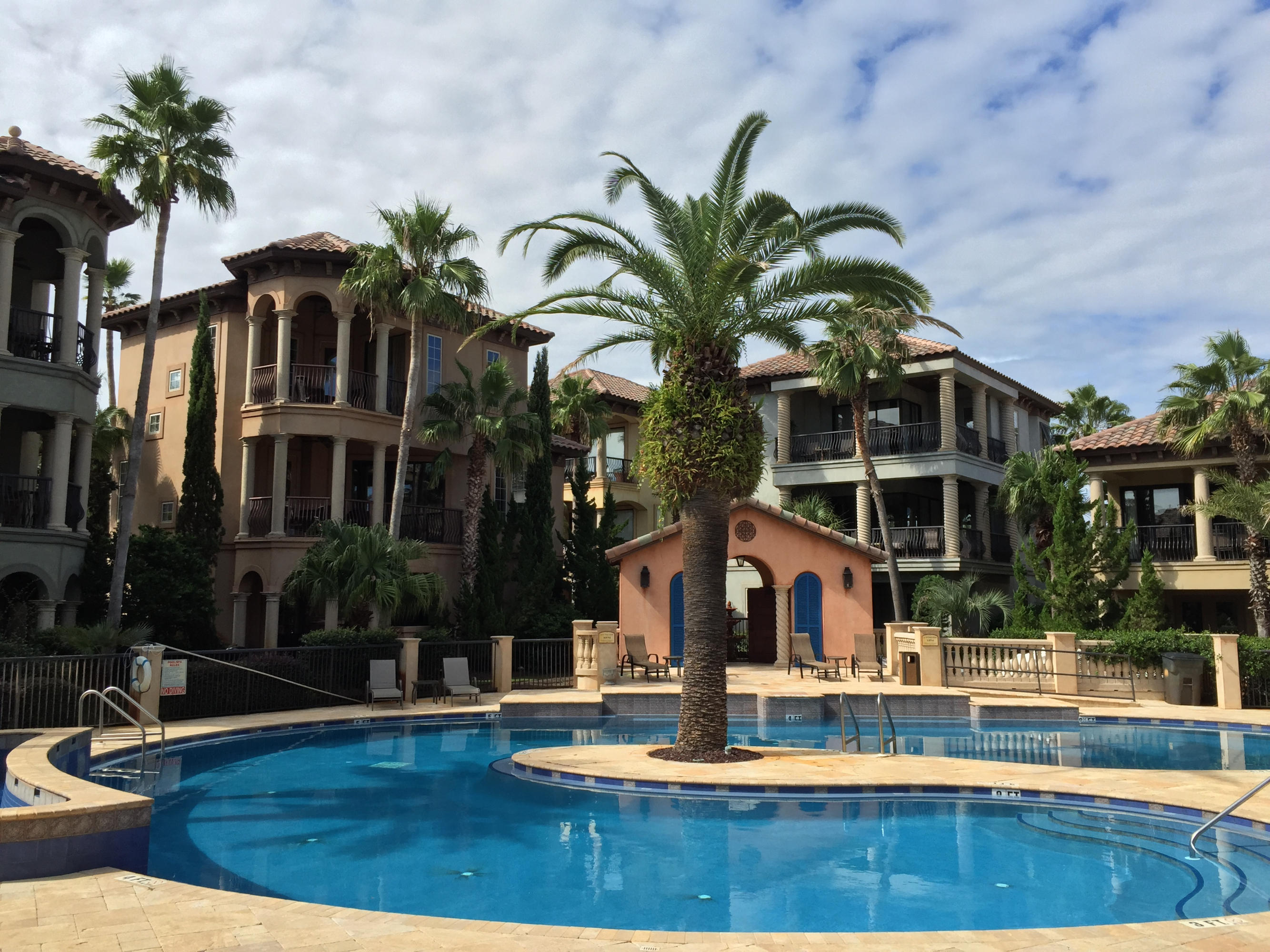 SAINT TROPEZ - Residential