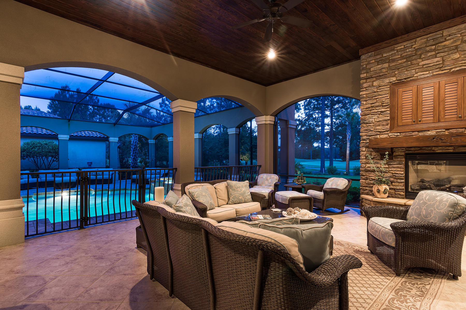 BURNT PINE - Residential