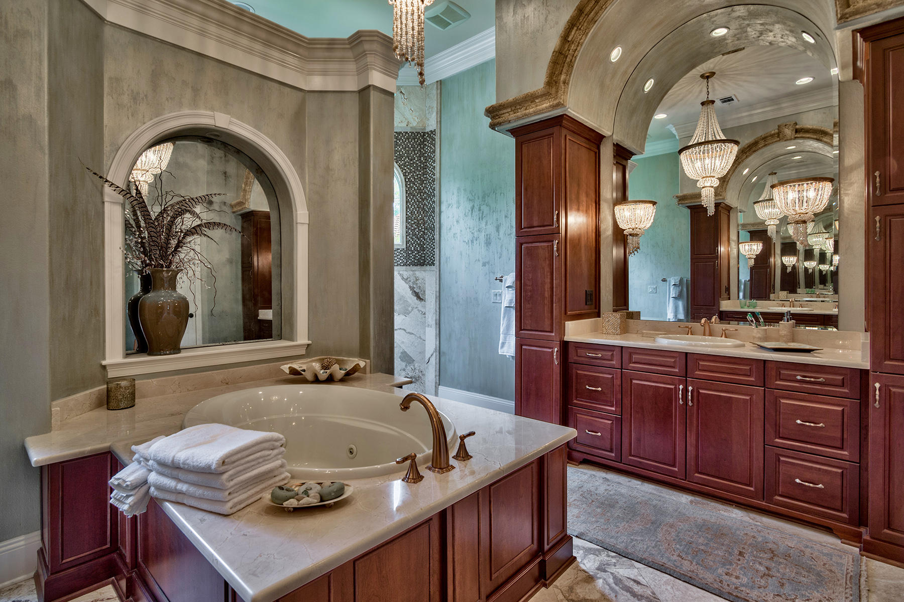 BURNT PINE - Residential