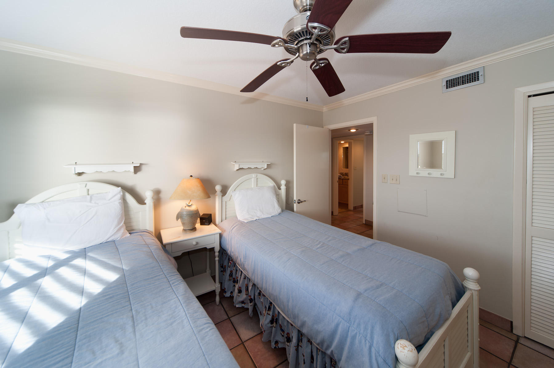 EDGEWATER BEACH CONDO PH 1 - Residential