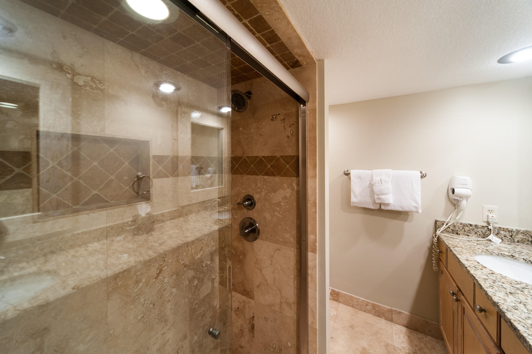 EDGEWATER BEACH CONDO PH 1 - Residential