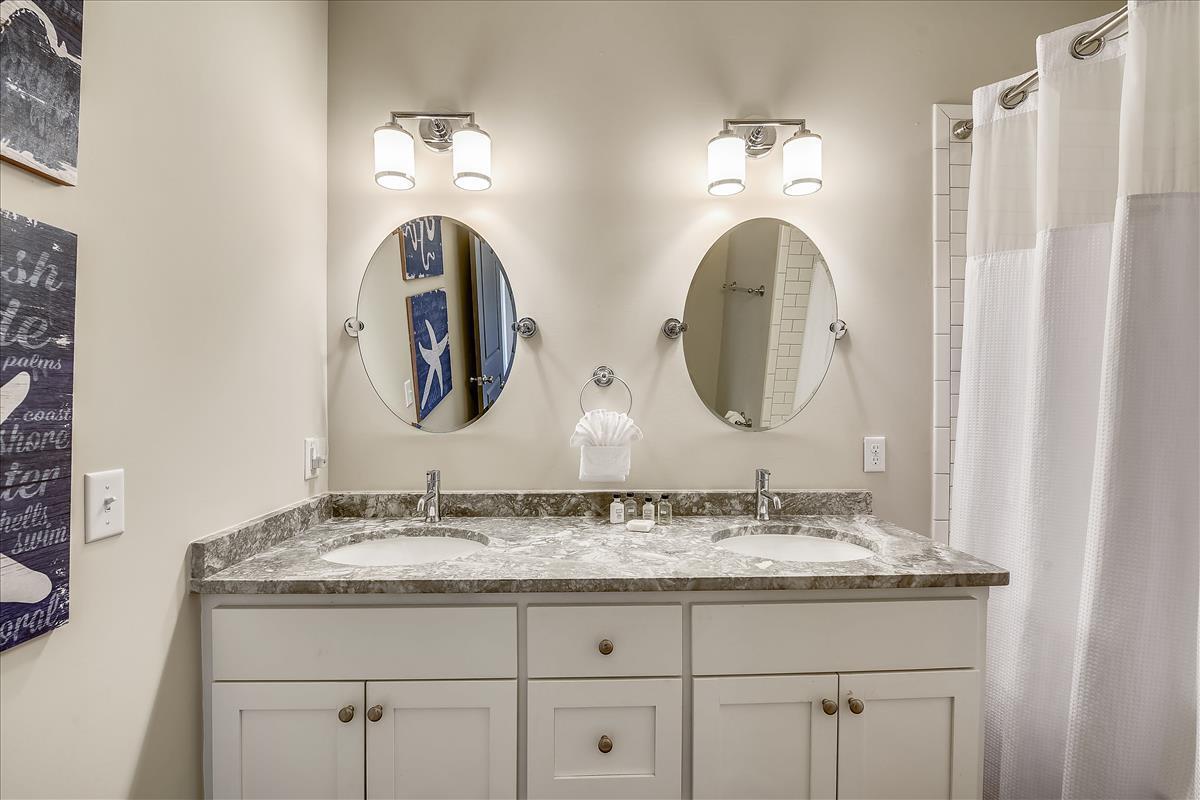 GULF LAKE BEACHES ESTATES - Residential