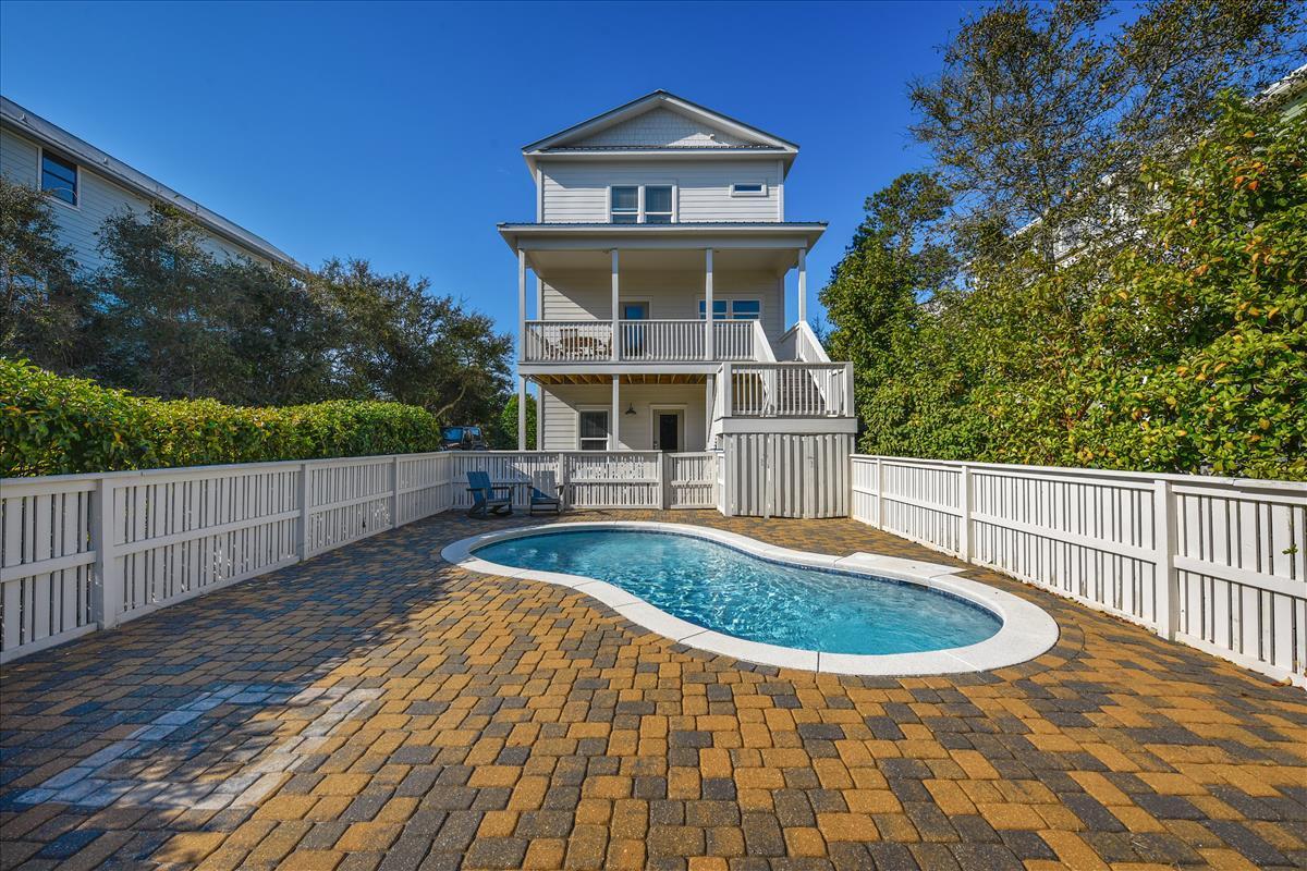 GULF LAKE BEACHES ESTATES - Residential