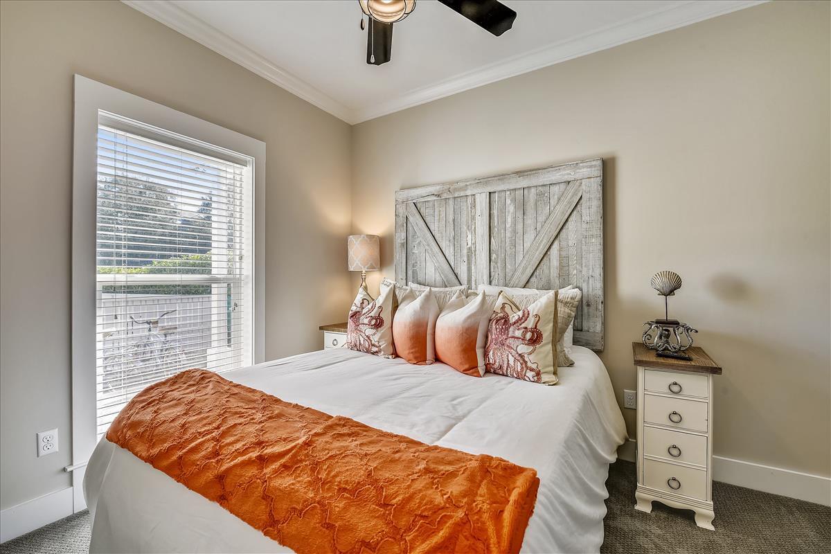 GULF LAKE BEACHES ESTATES - Residential