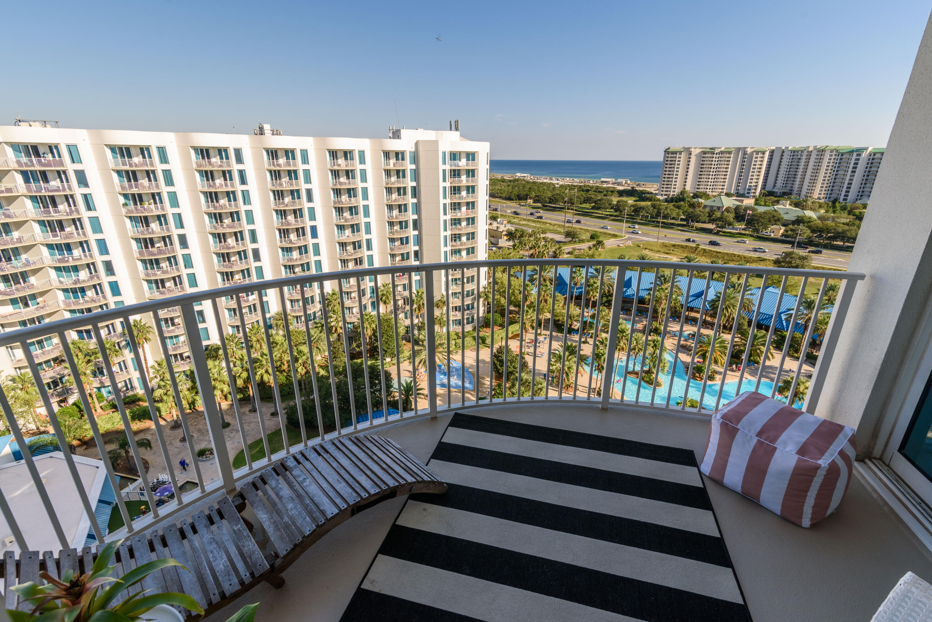 THE PALMS OF DESTIN - Residential