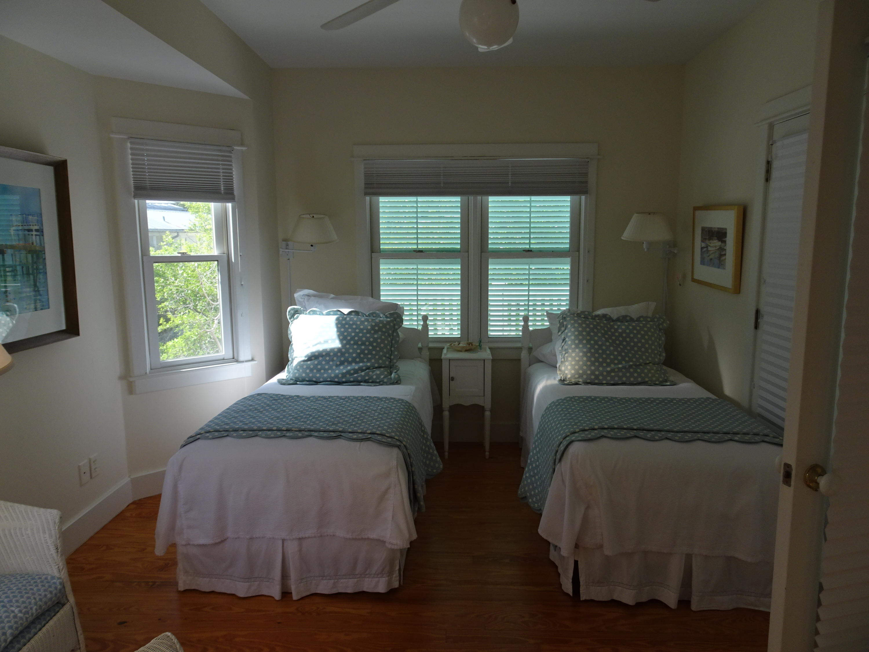 SEASIDE IV - Residential