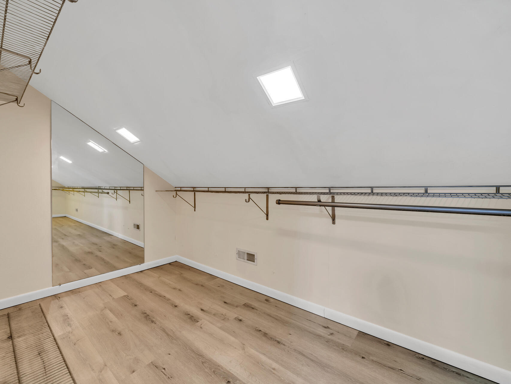 SANDPIPER COVE PH 09 - Residential