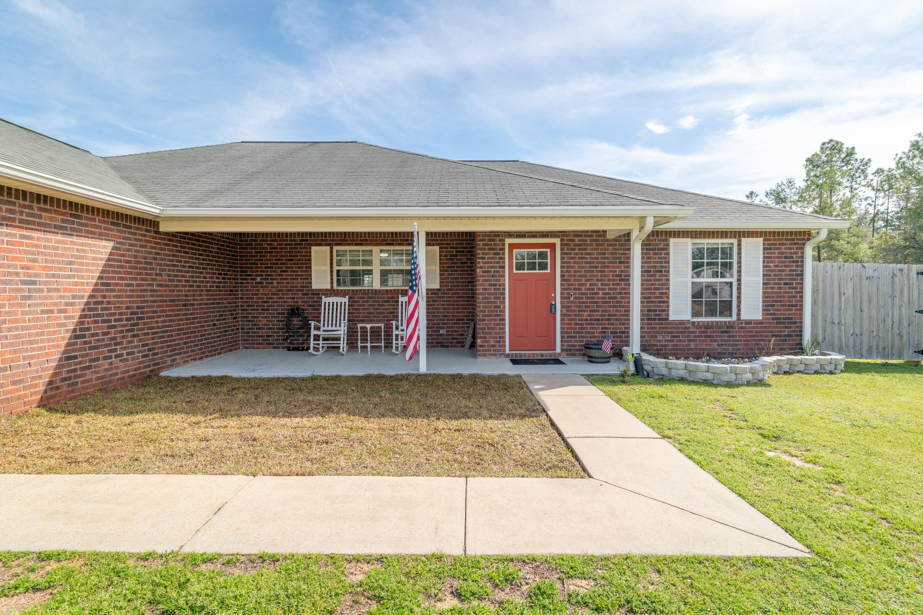 TRIPLE LAKES ESTATES - Residential