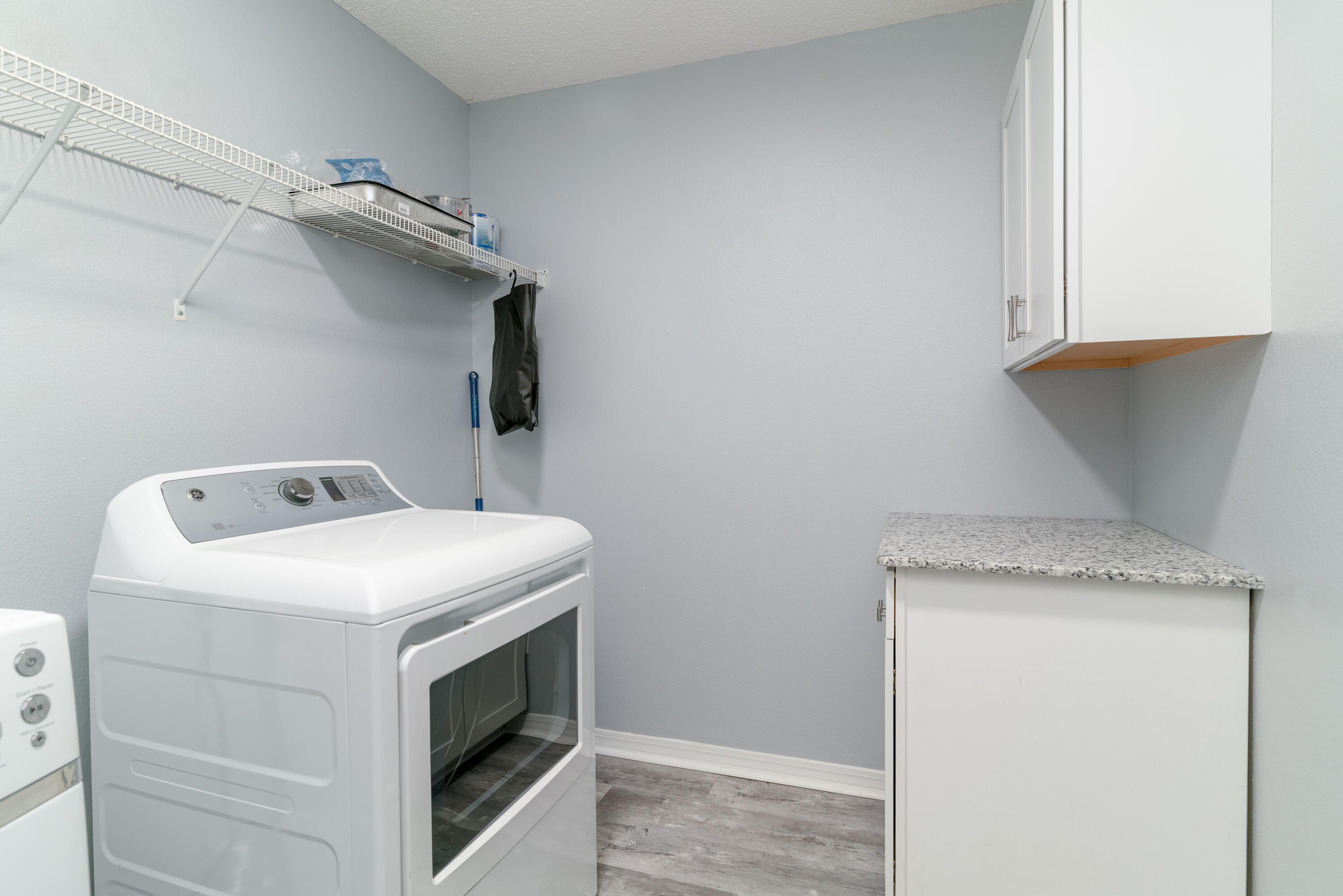 TRIPLE LAKES ESTATES - Residential