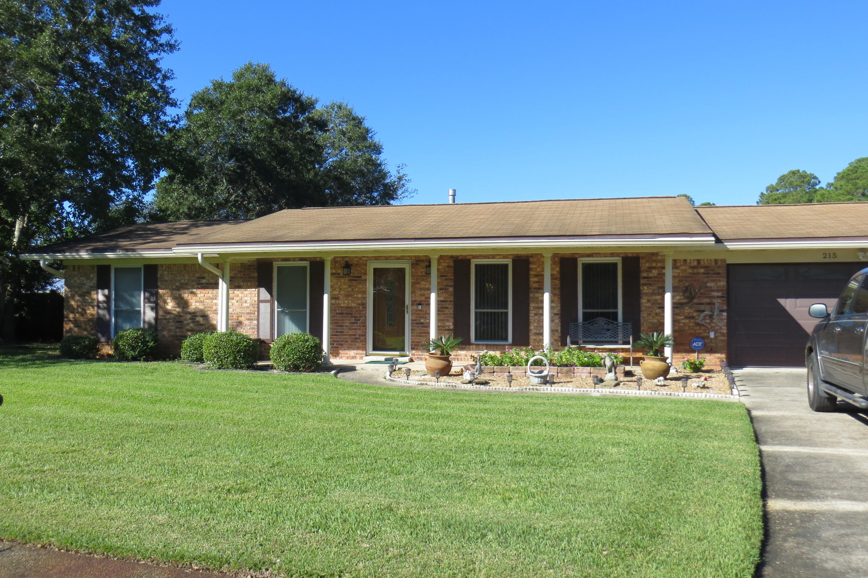 PINEDALE 1ST ADDN - Residential