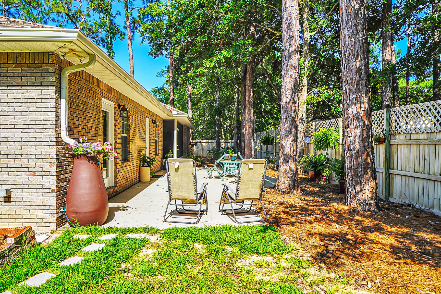 BAYSHORE PLACE PH 4 - Residential