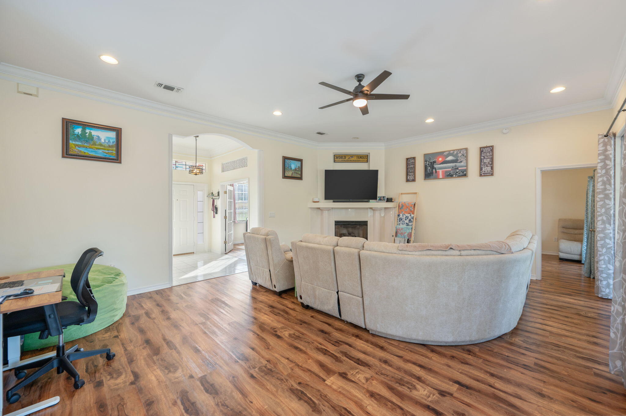 PAGE PLACE 3 PH 1 - Residential