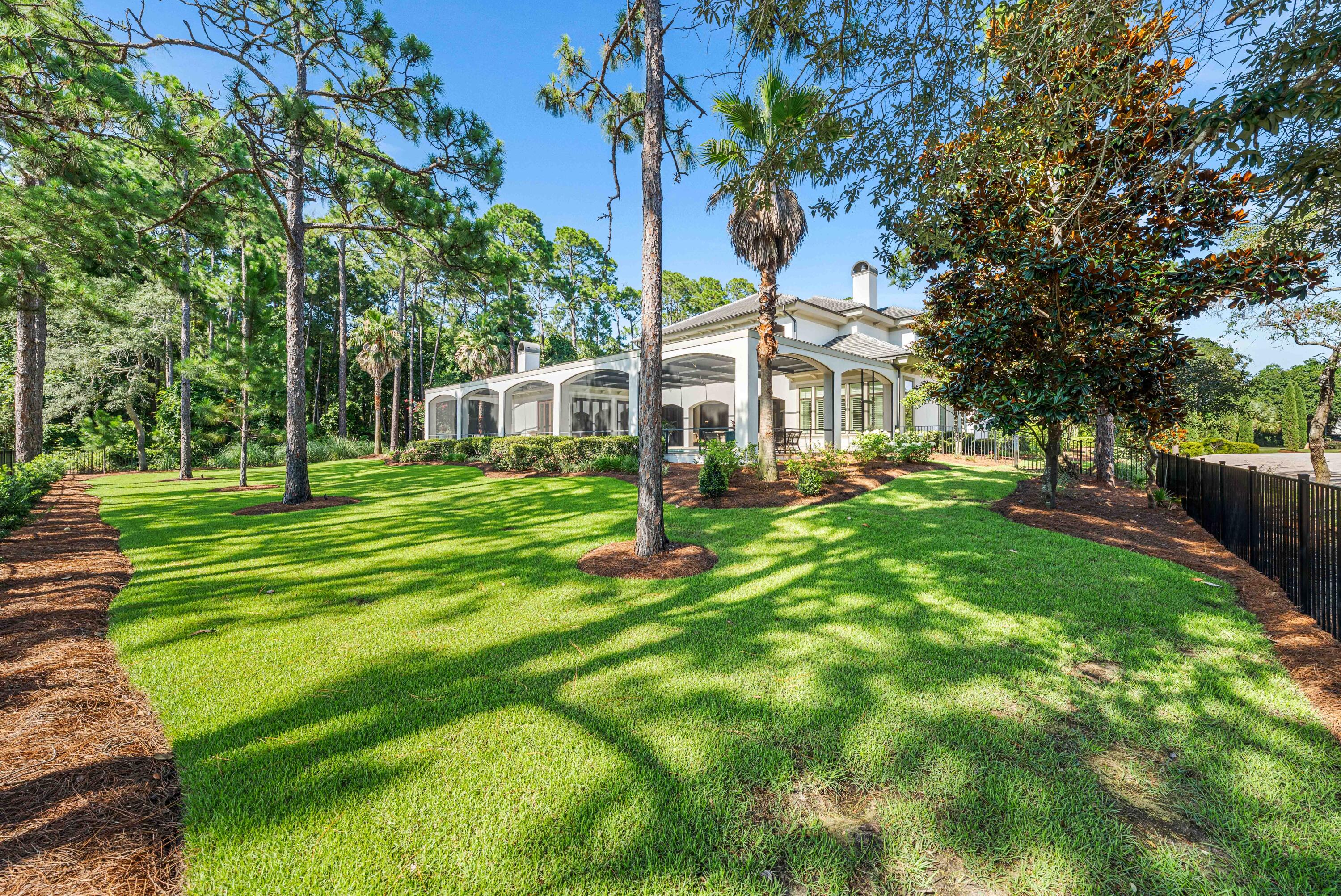 BURNT PINE - Residential