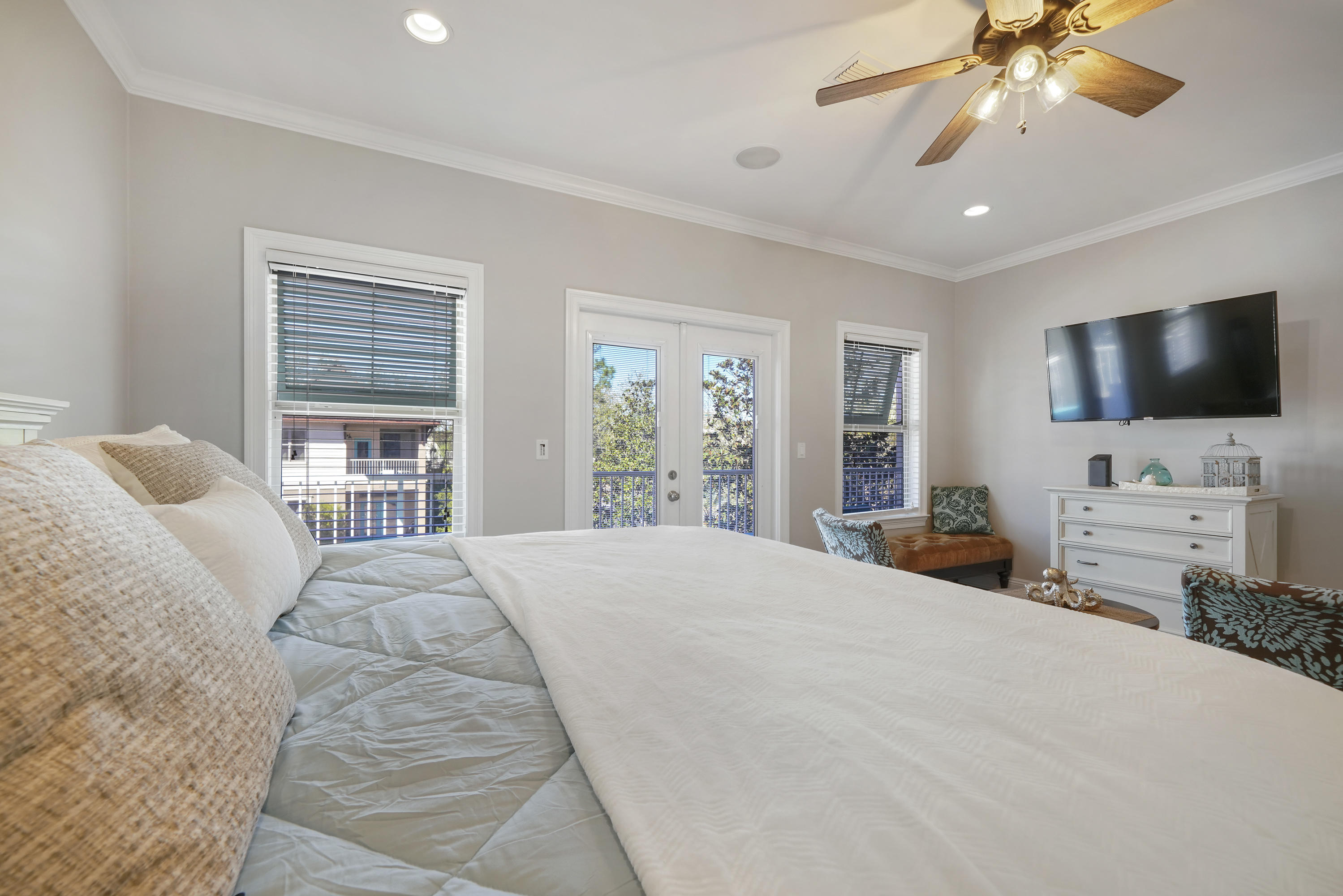 VILLAGES OF CRYSTAL BEACH - Residential