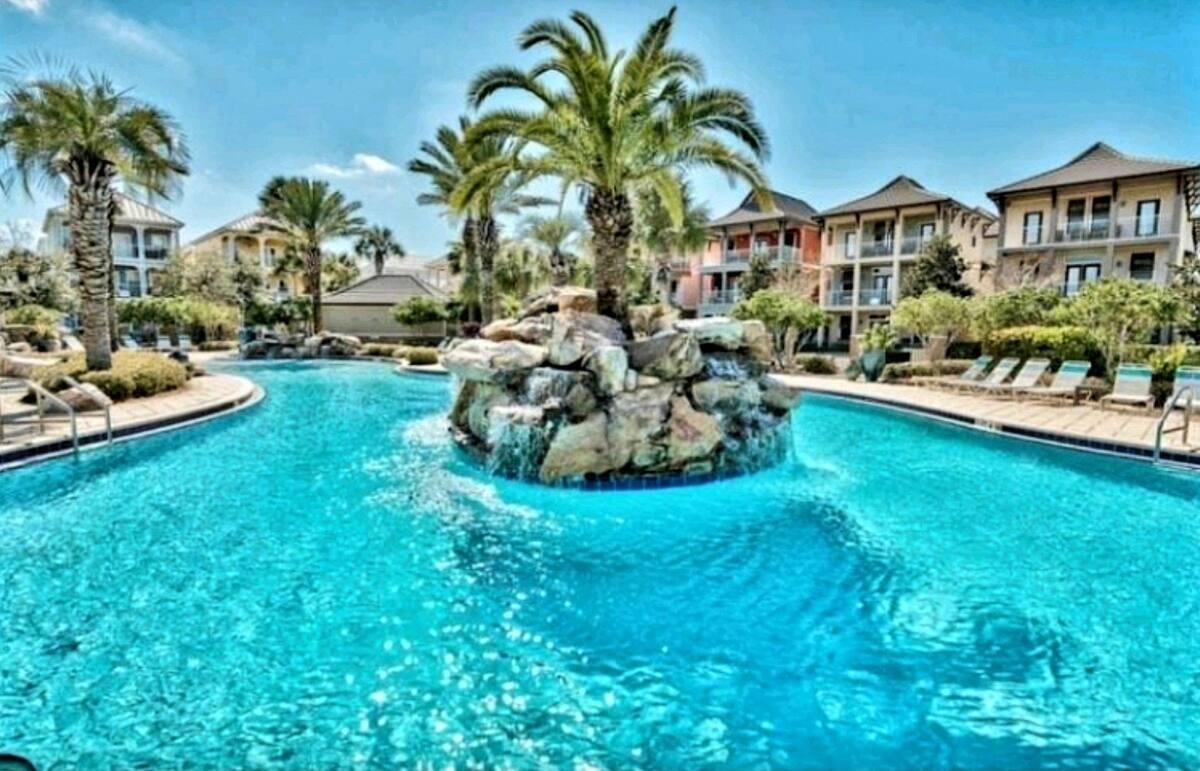 VILLAGES OF CRYSTAL BEACH - Residential