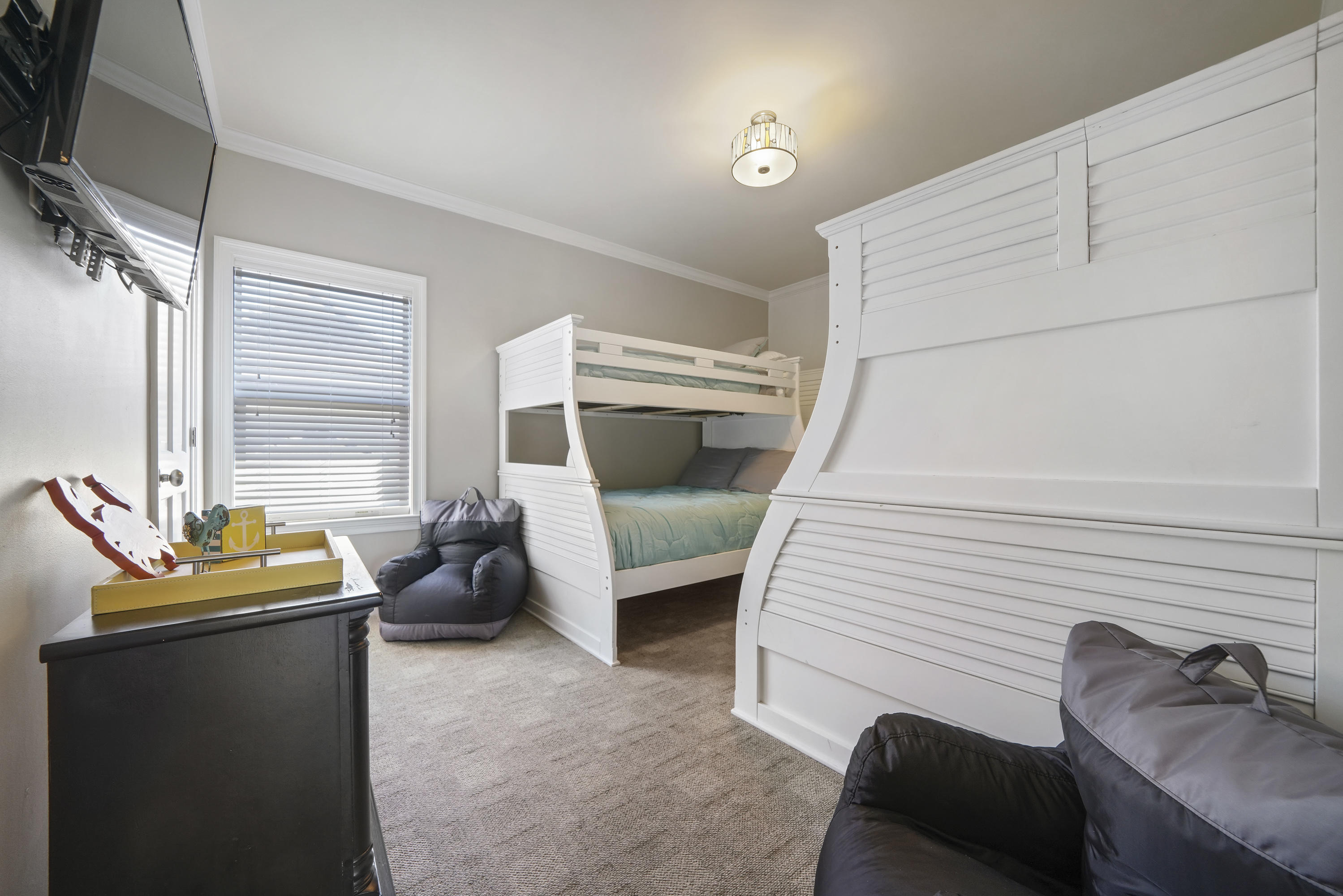 VILLAGES OF CRYSTAL BEACH - Residential