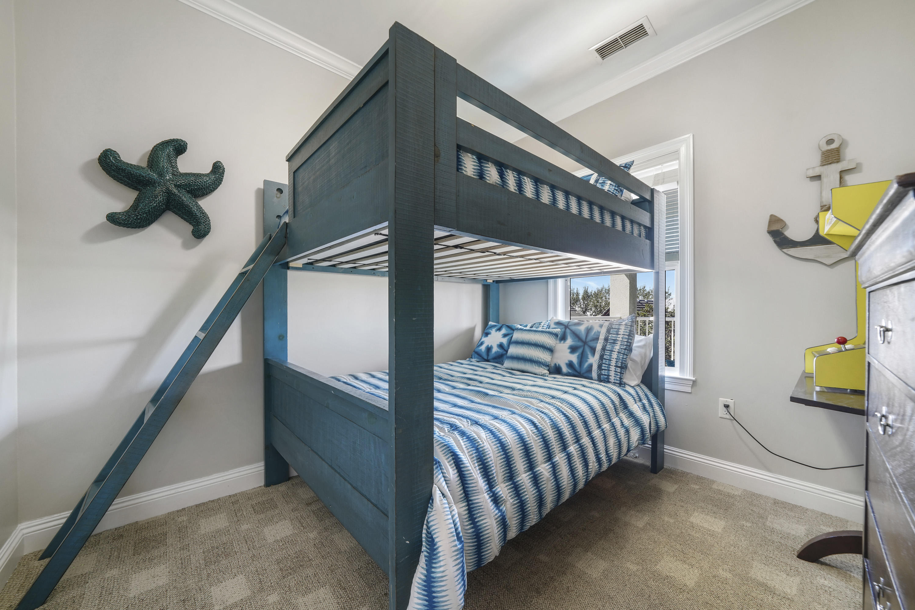 VILLAGES OF CRYSTAL BEACH - Residential