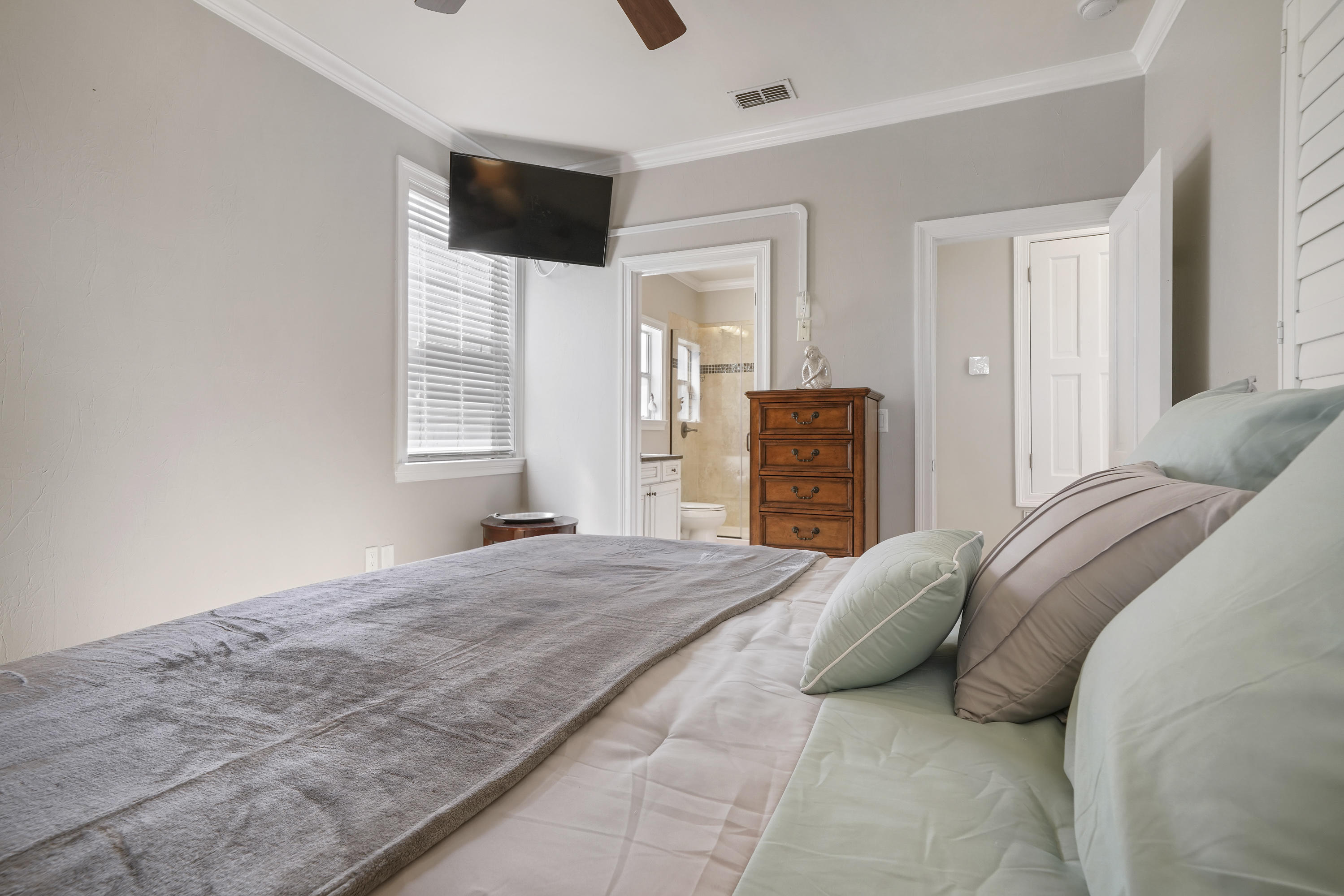 VILLAGES OF CRYSTAL BEACH - Residential