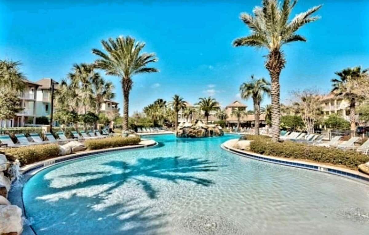 VILLAGES OF CRYSTAL BEACH - Residential