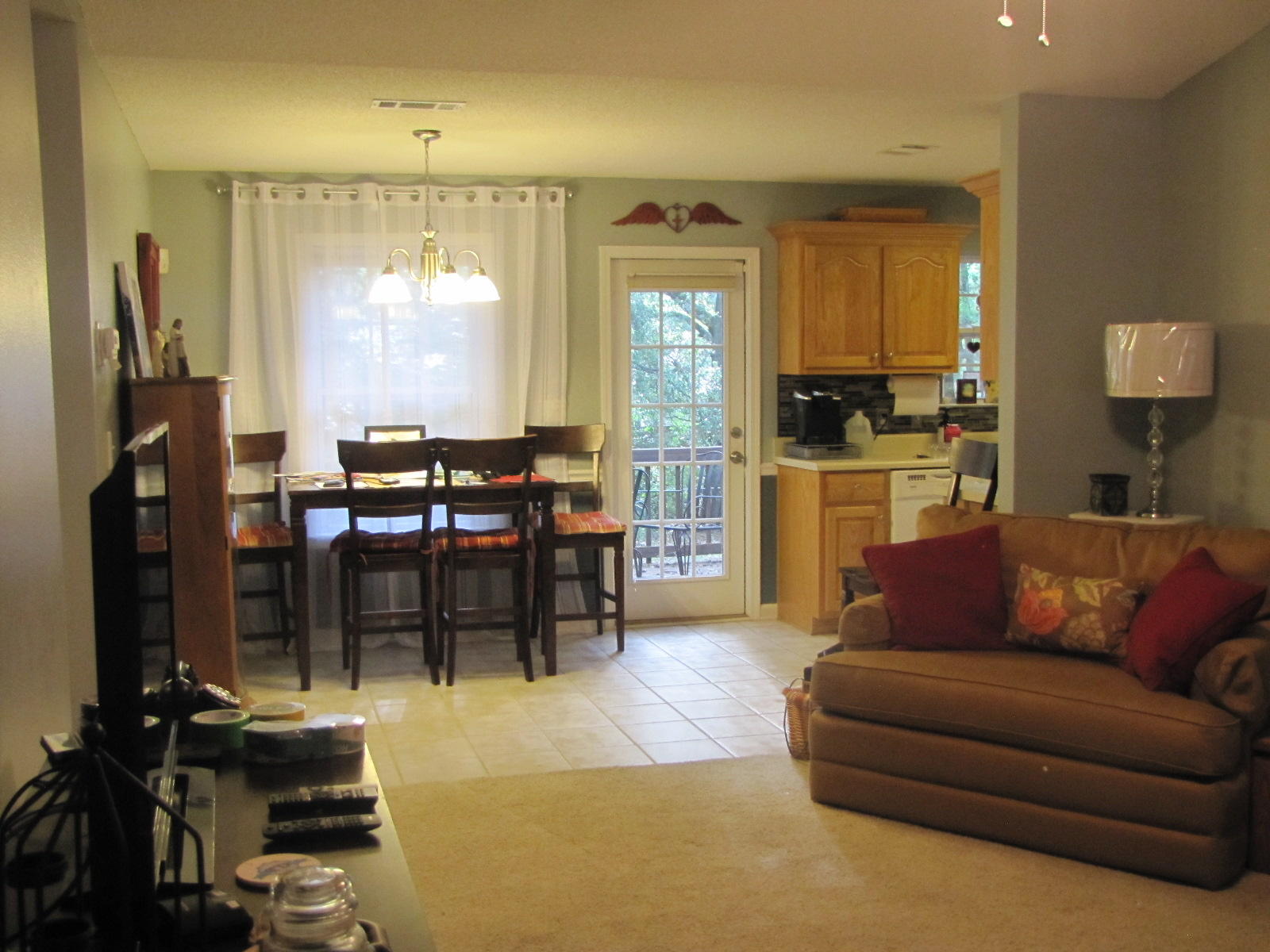 CRESTVIEW - Residential Lease