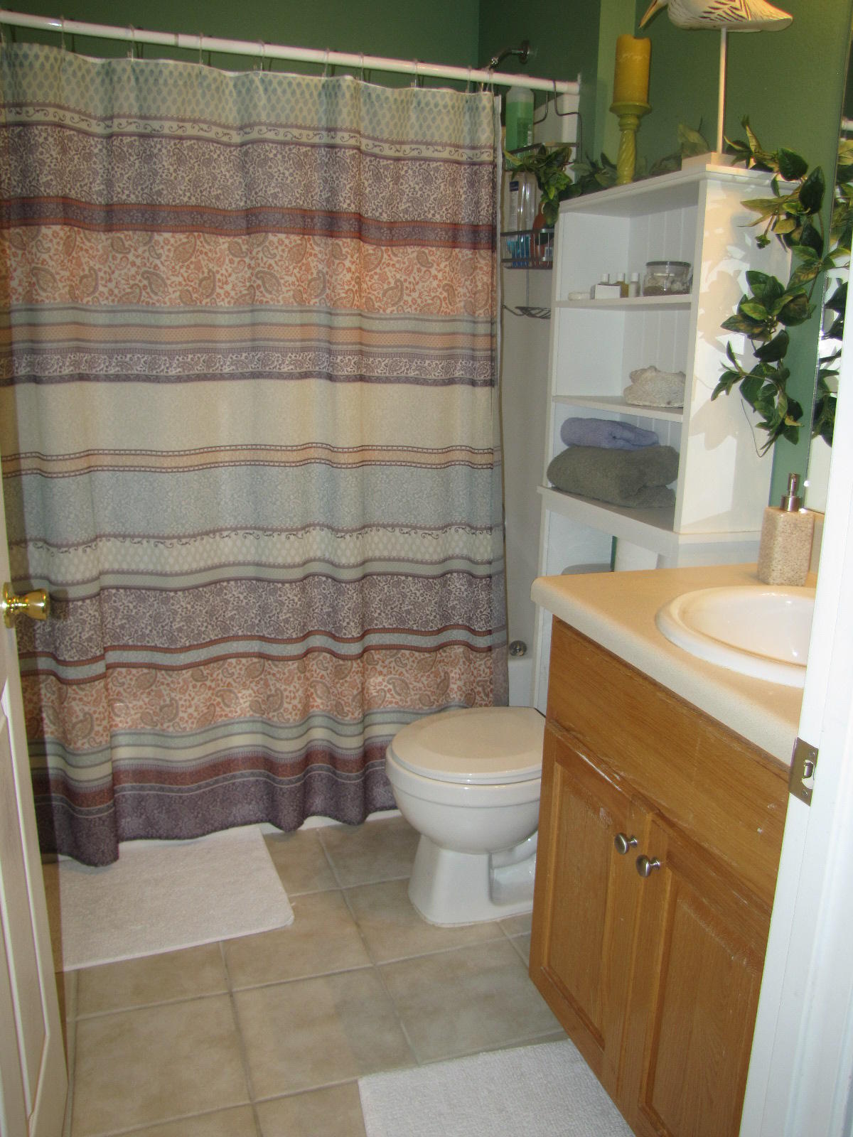 CRESTVIEW - Residential Lease