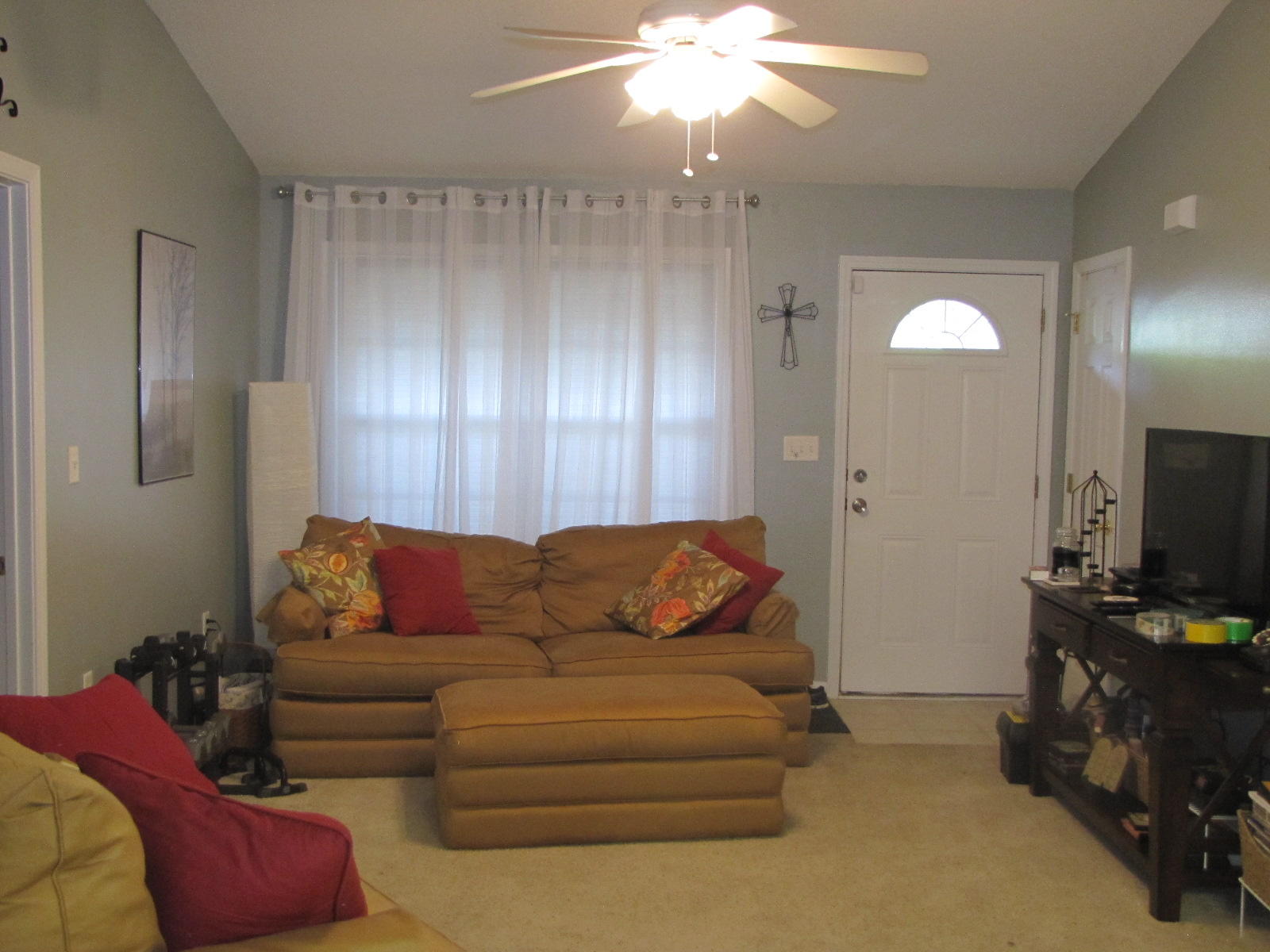 CRESTVIEW - Residential Lease