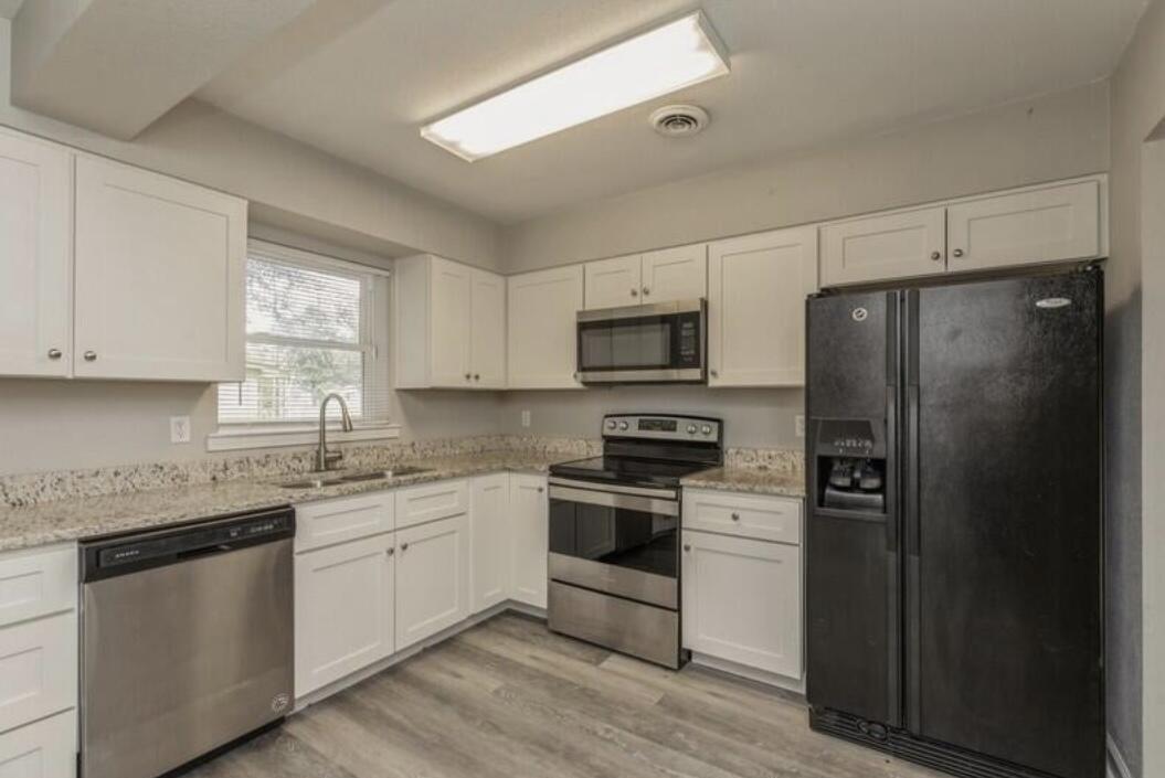 BRYN MAWR PARK 1ST ADDN - Residential