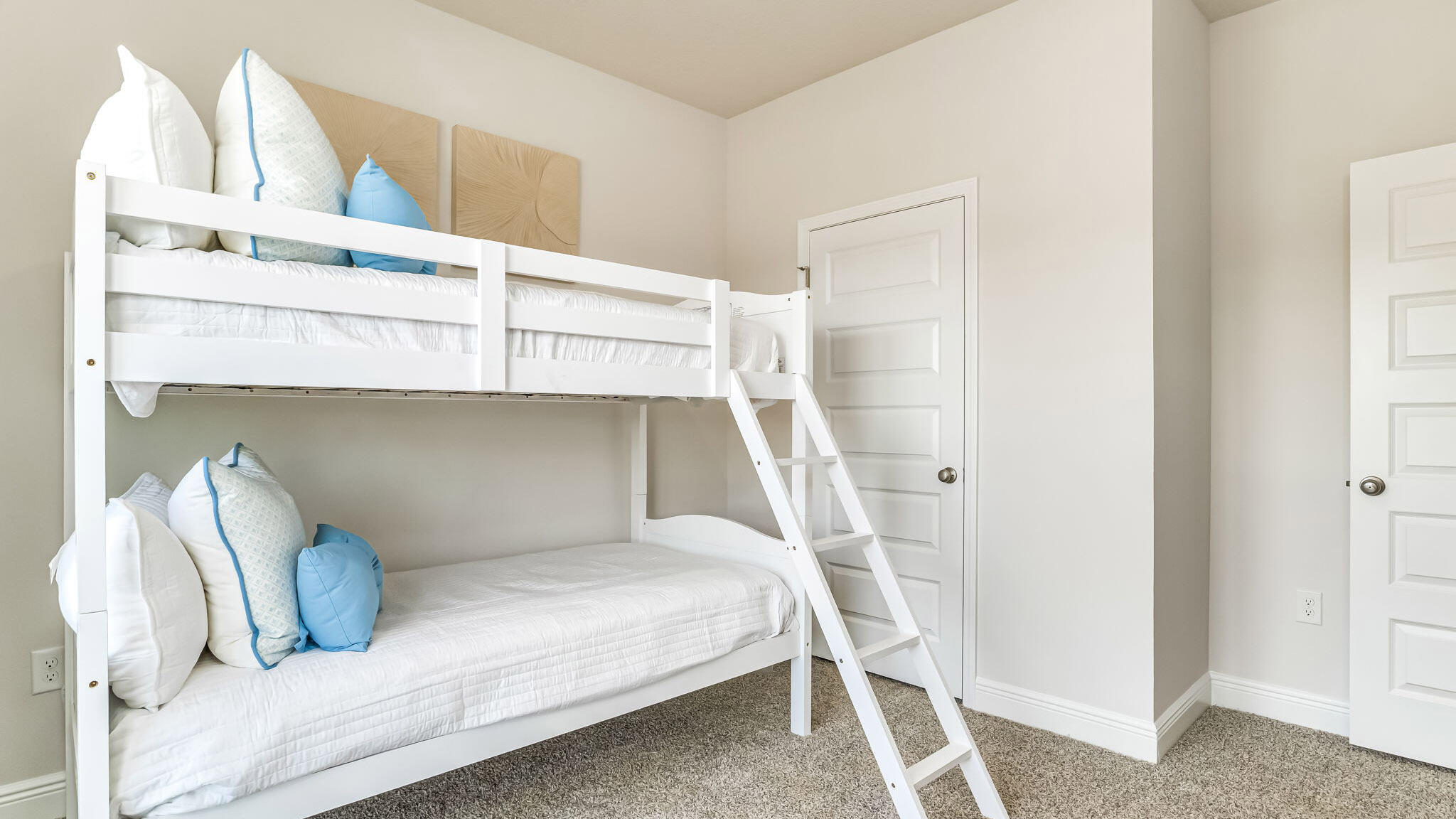 BLACKWATER RESERVE - Residential