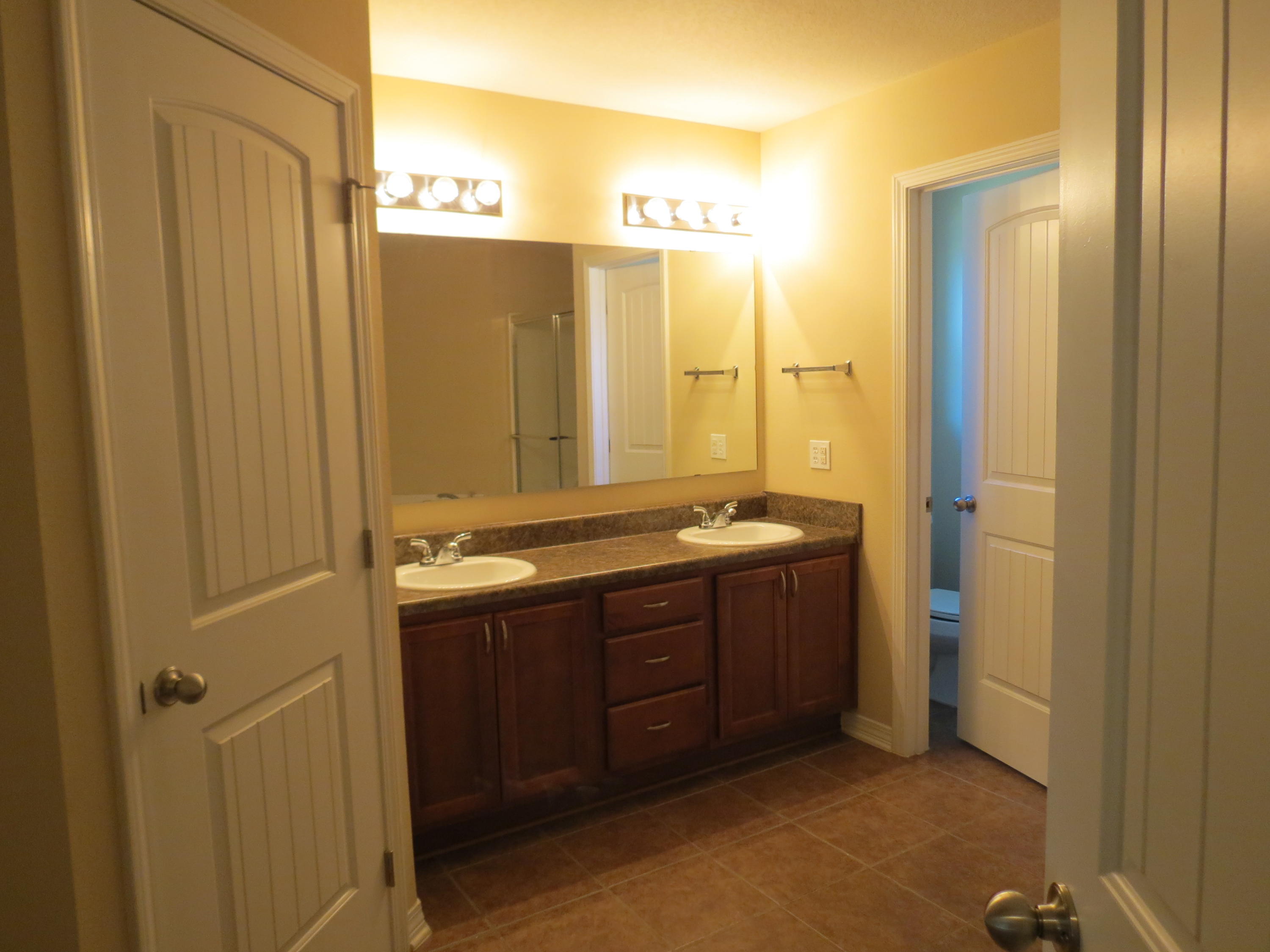 Navarre 1st Add - Residential