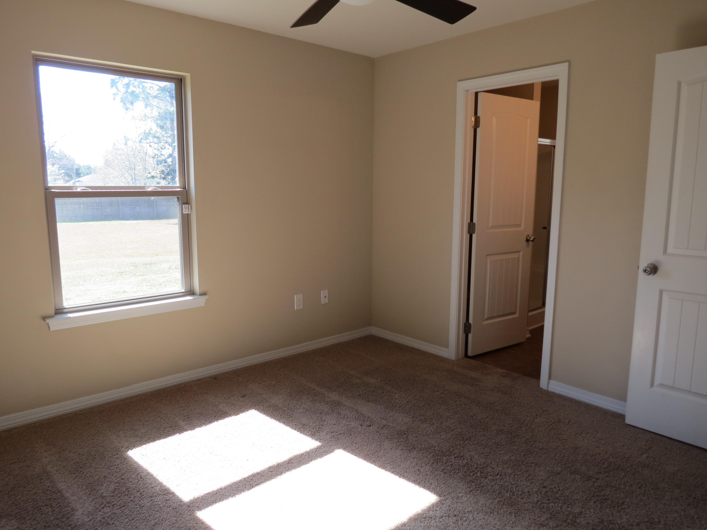 Navarre 1st Add - Residential