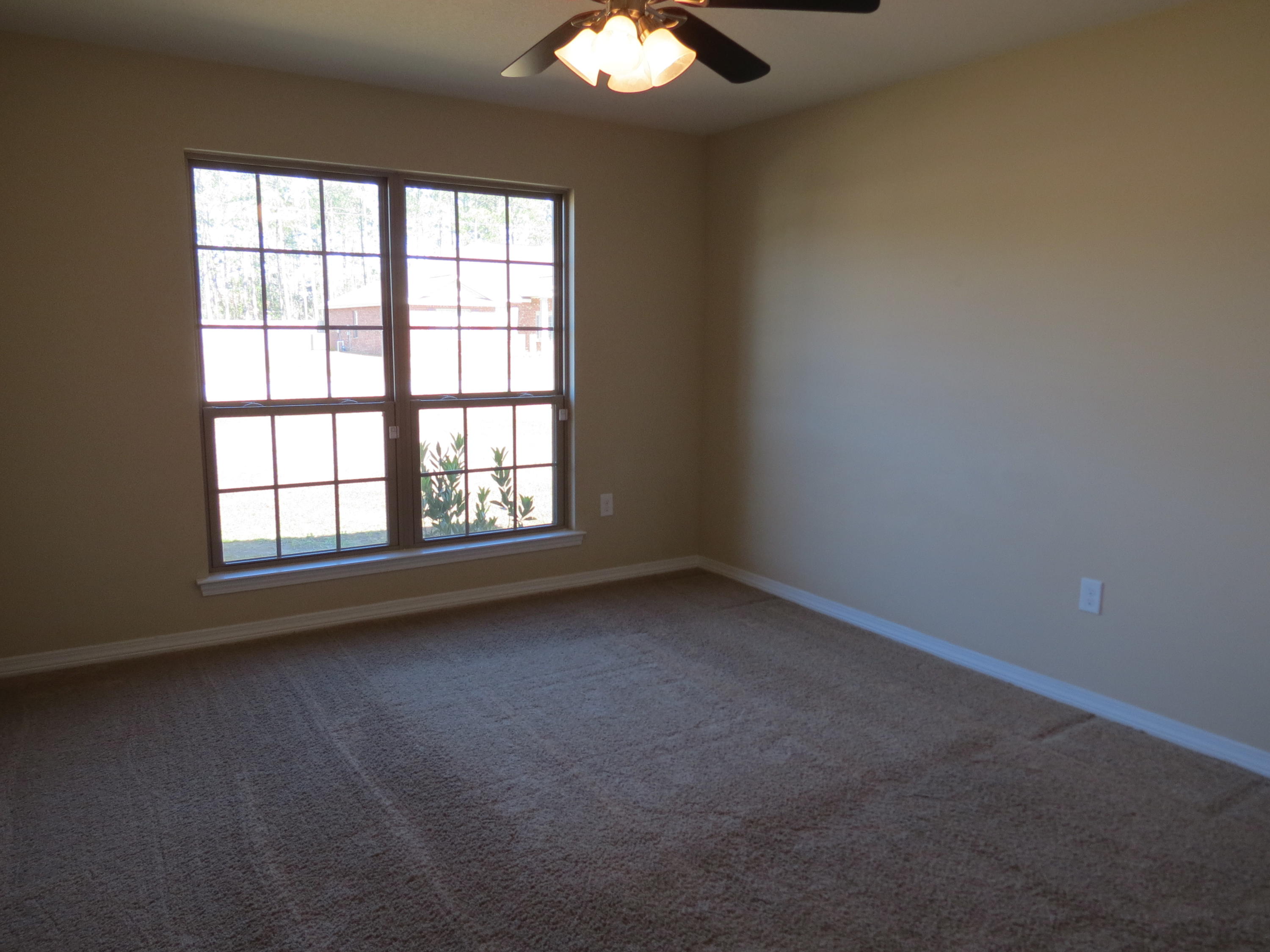 Navarre 1st Add - Residential