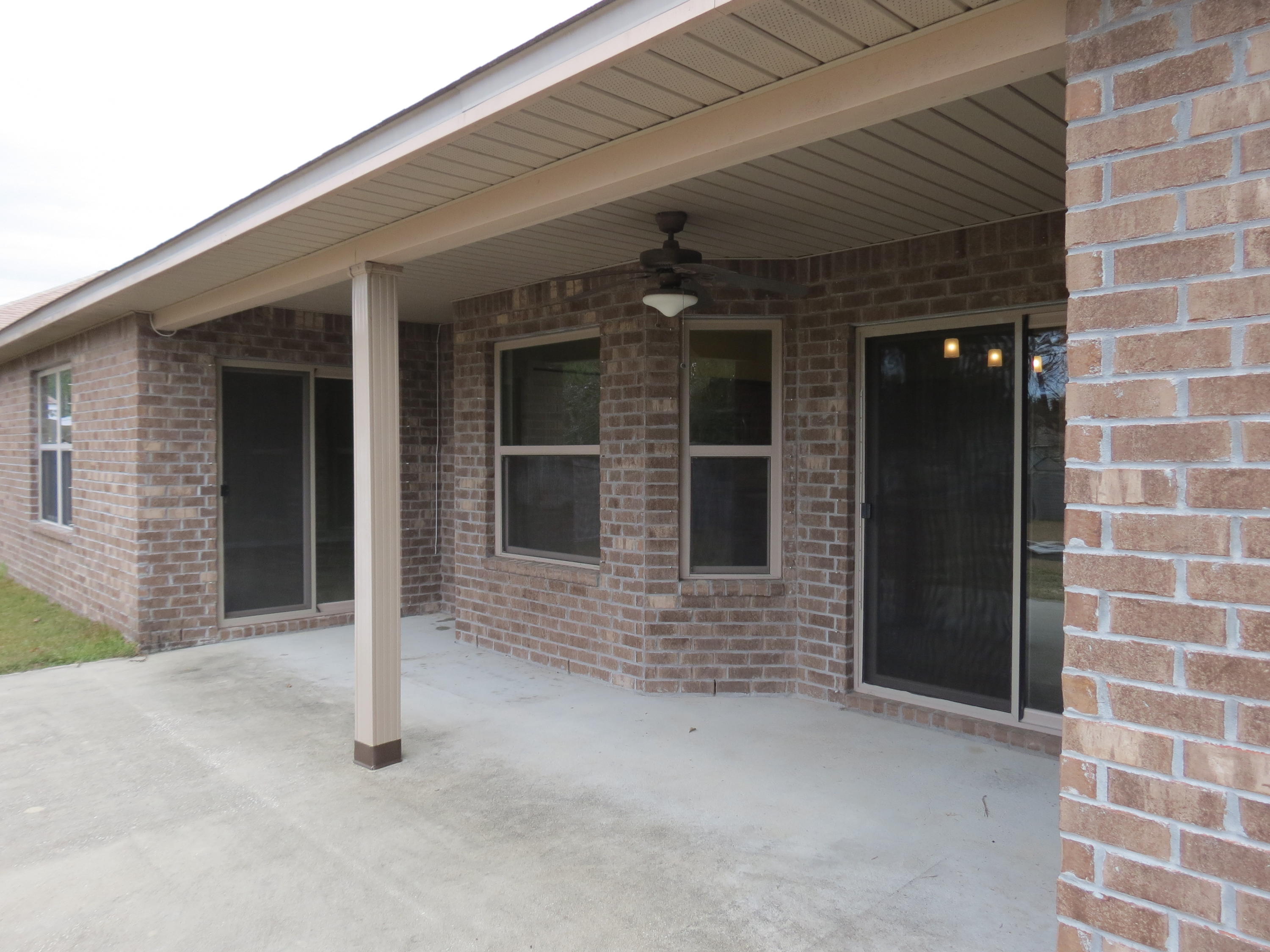 Navarre 1st Add - Residential