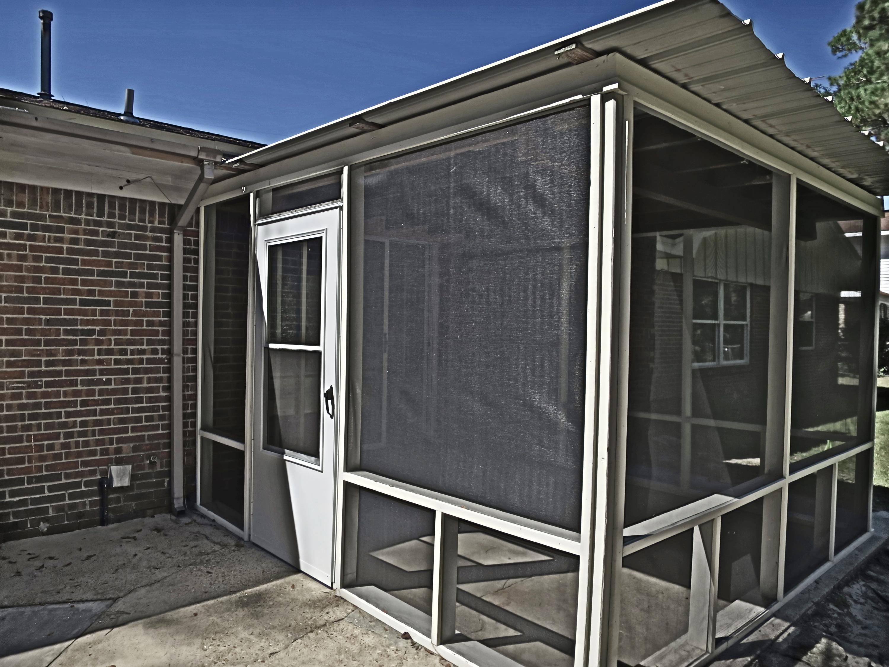 CLOVERDALE - Residential