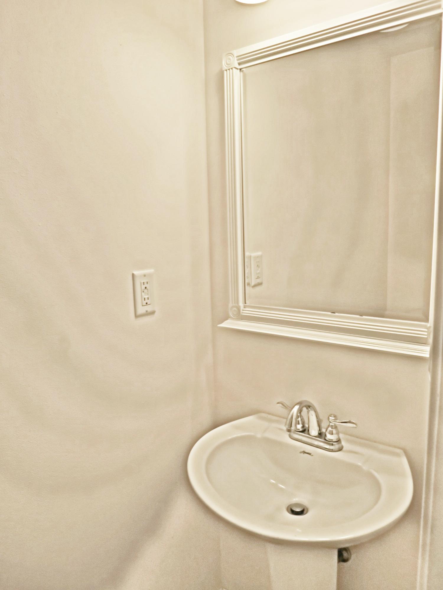 CLOVERDALE - Residential