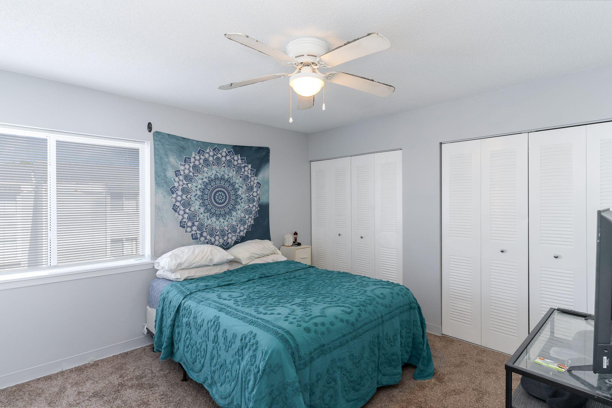 FINISTERRA CONDO - Residential