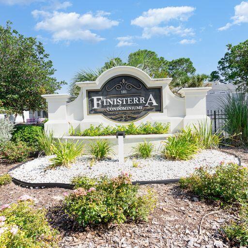 FINISTERRA CONDO - Residential