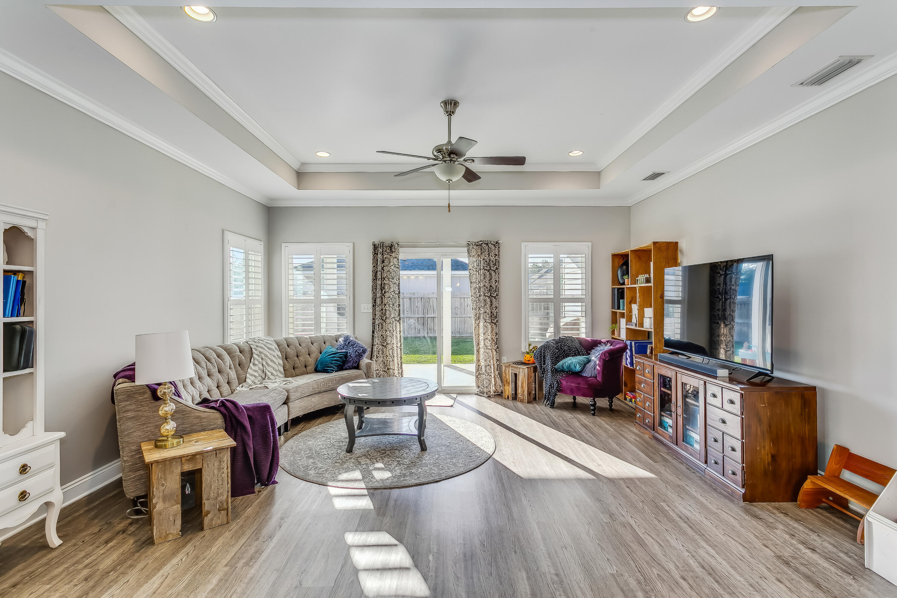 HERITAGE OAKS - Residential