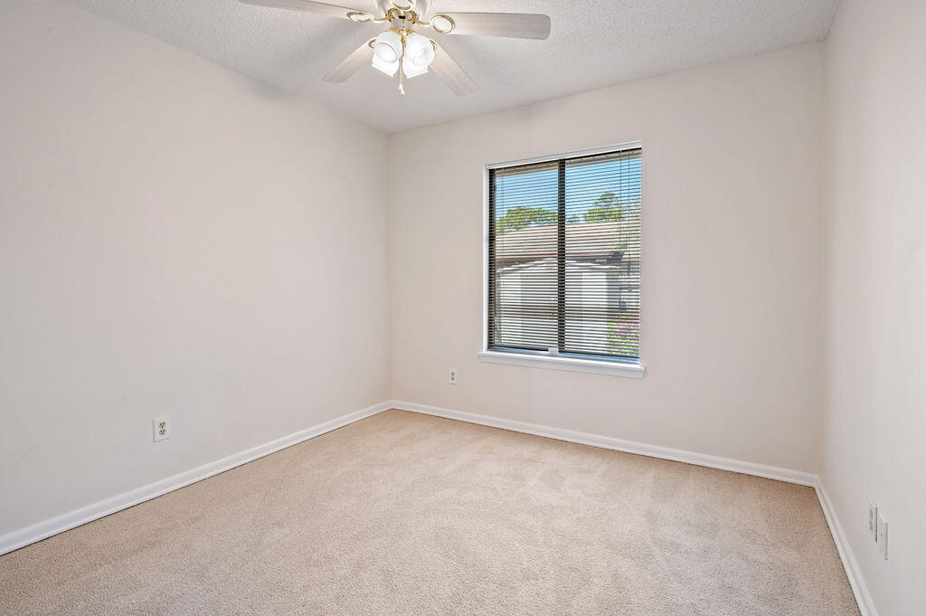 CEDAR RIDGE - Residential