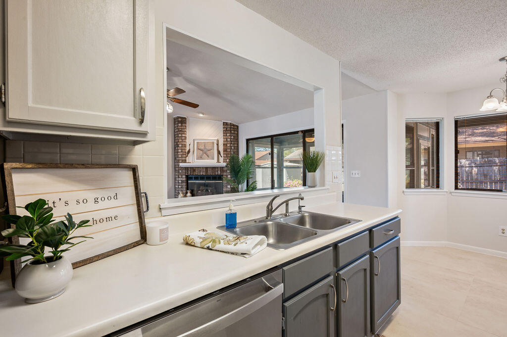 CEDAR RIDGE - Residential
