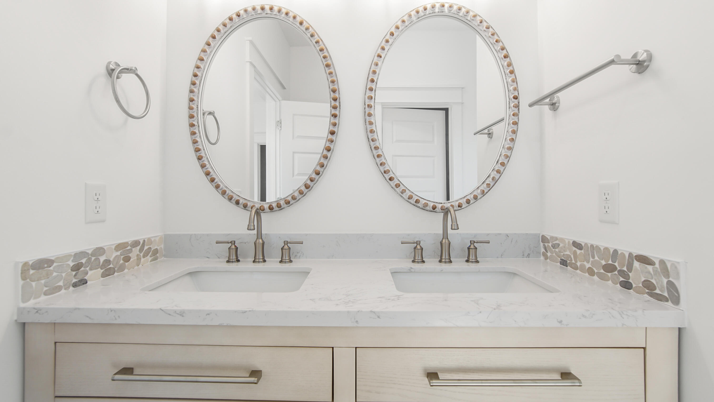 Sanctuary beach 2 - Residential