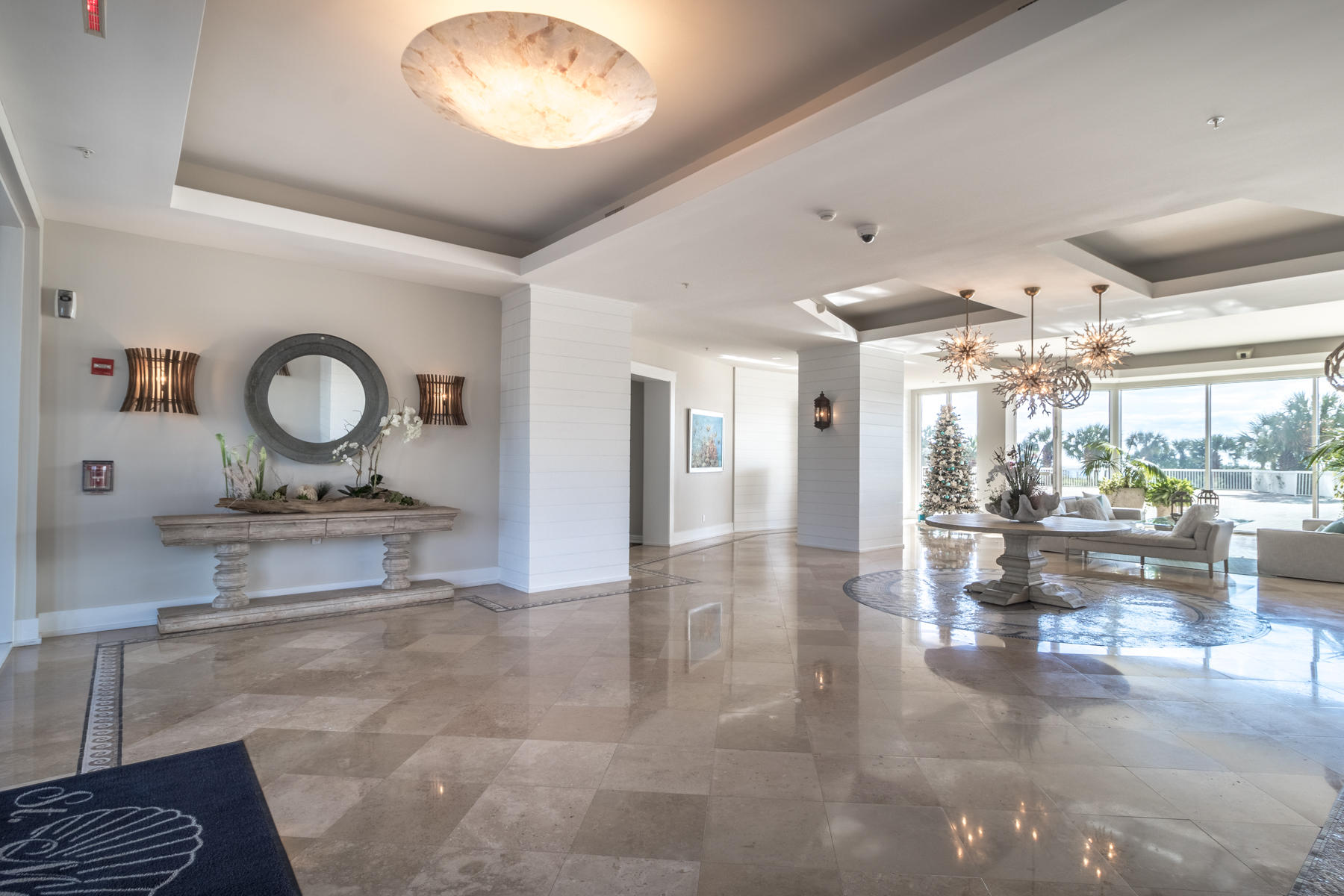 ST. MAARTEN AT SILVER SHELLS - Residential