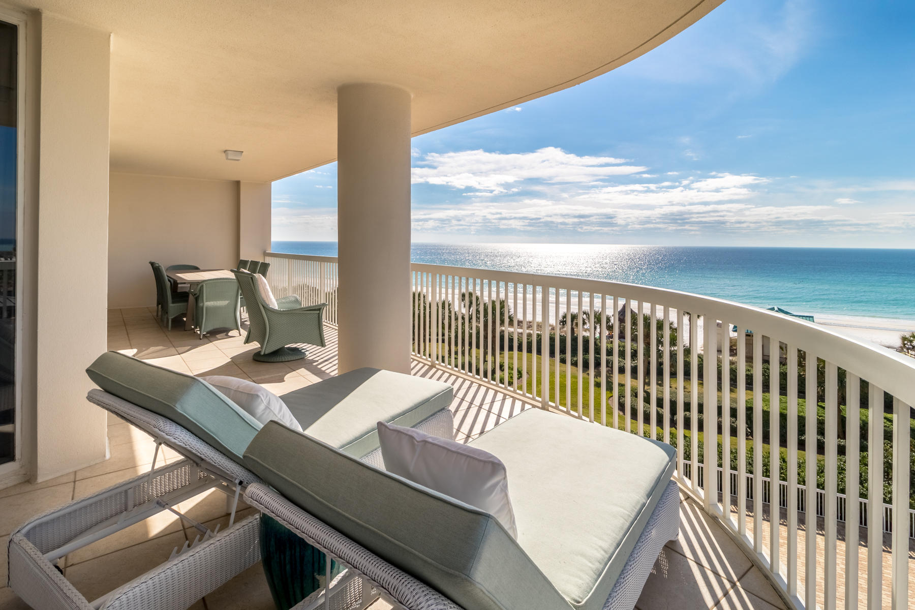 ST. MAARTEN AT SILVER SHELLS - Residential