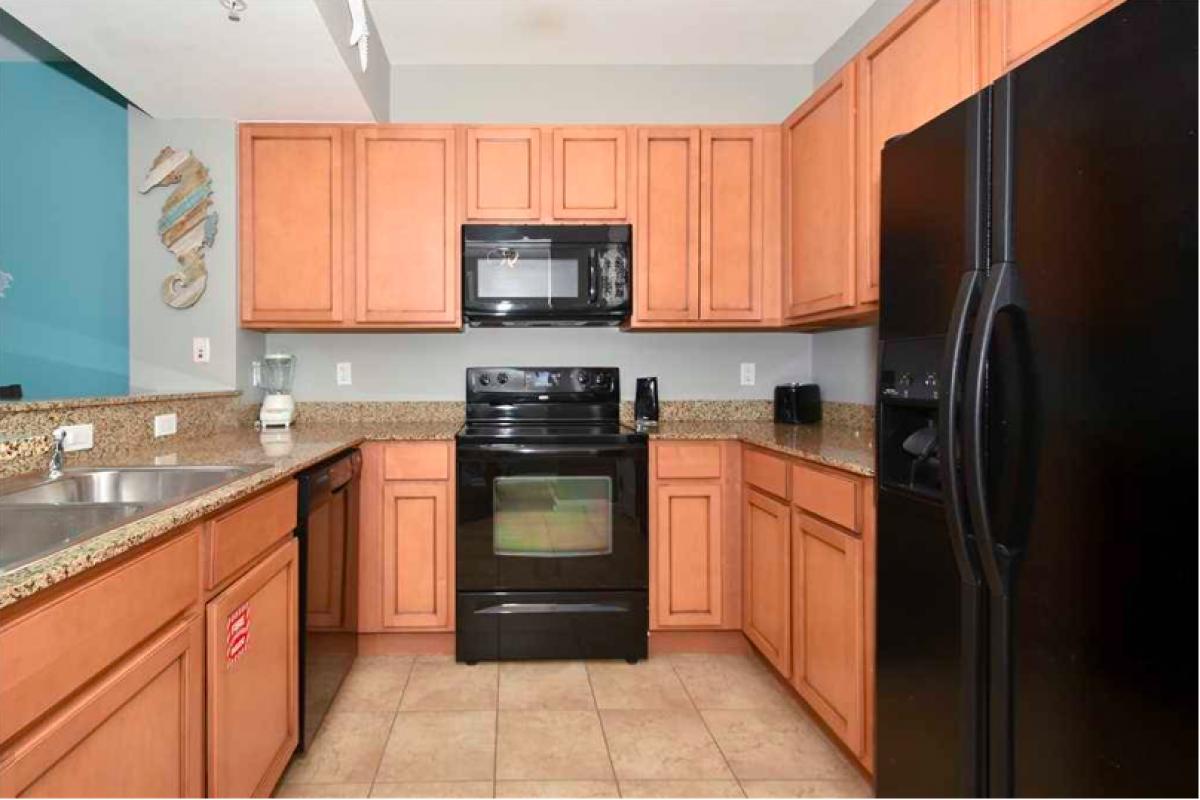 PALMS OF DESTIN (THE) - Residential