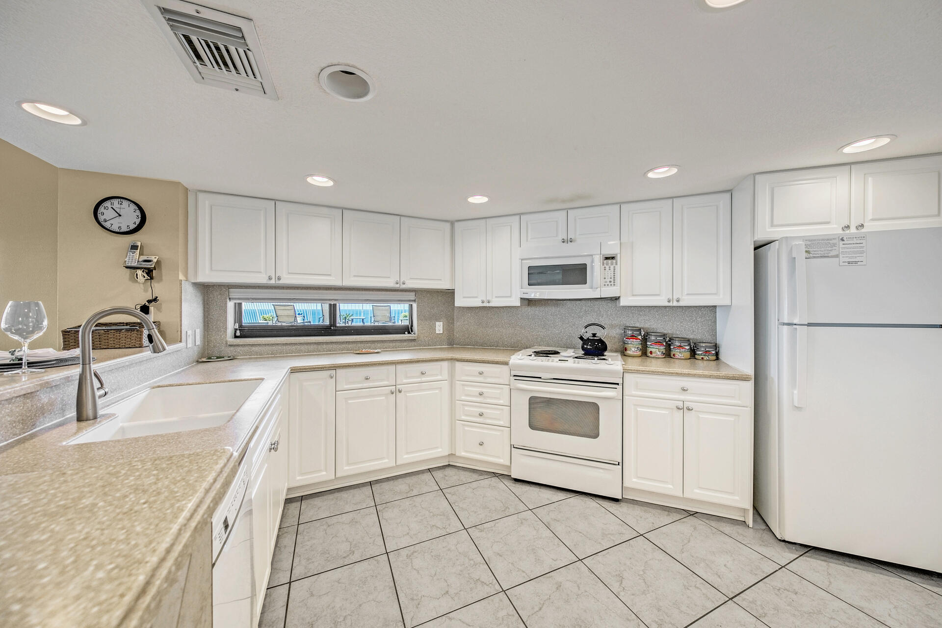 EDGEWATER BEACH CONDO PH 1 - Residential