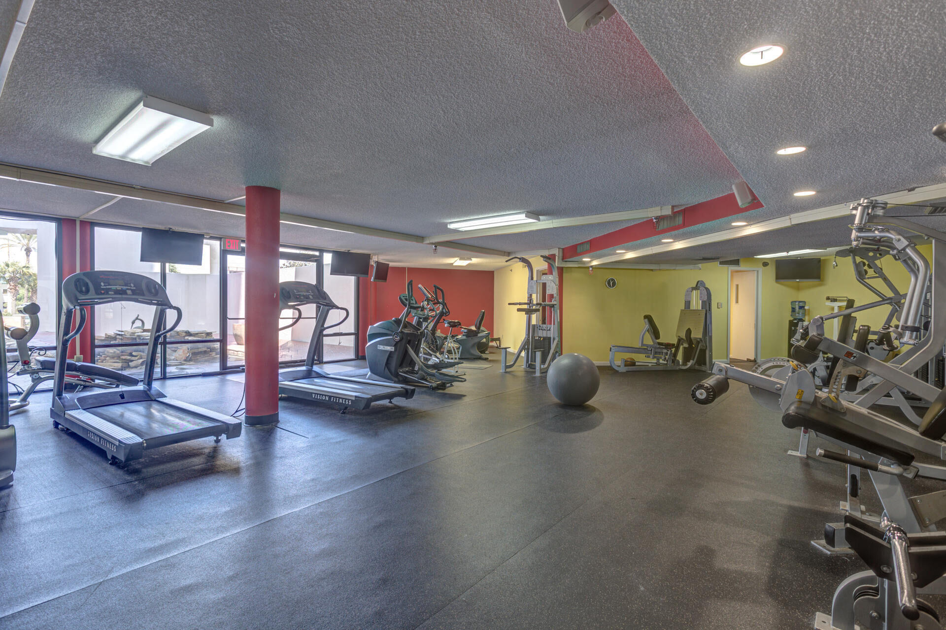 EDGEWATER BEACH CONDO PH 1 - Residential